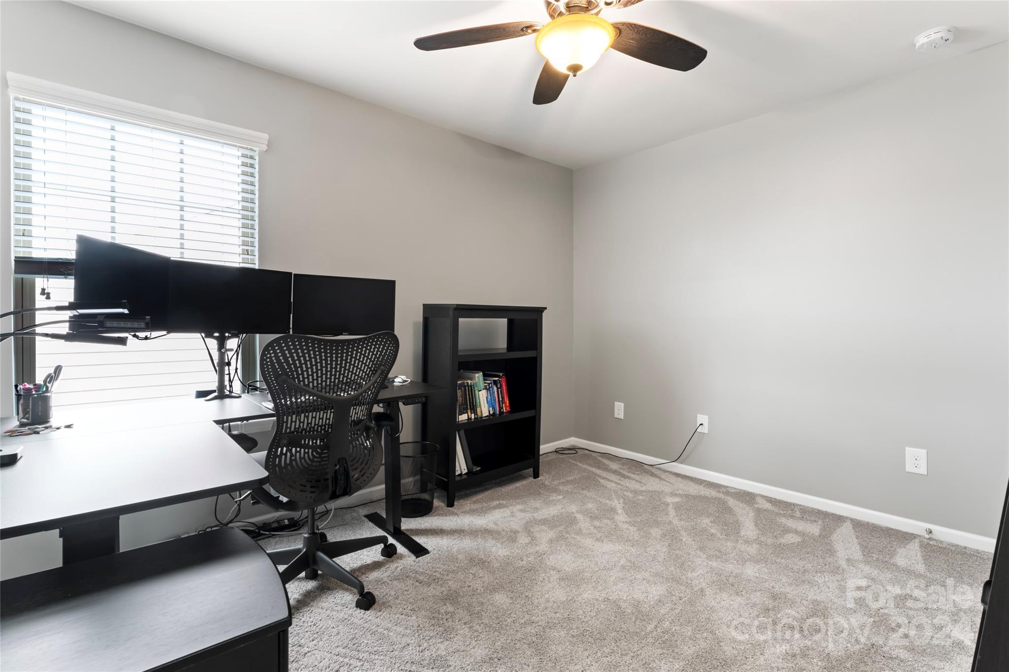 1486 Tomkins Knob Drive