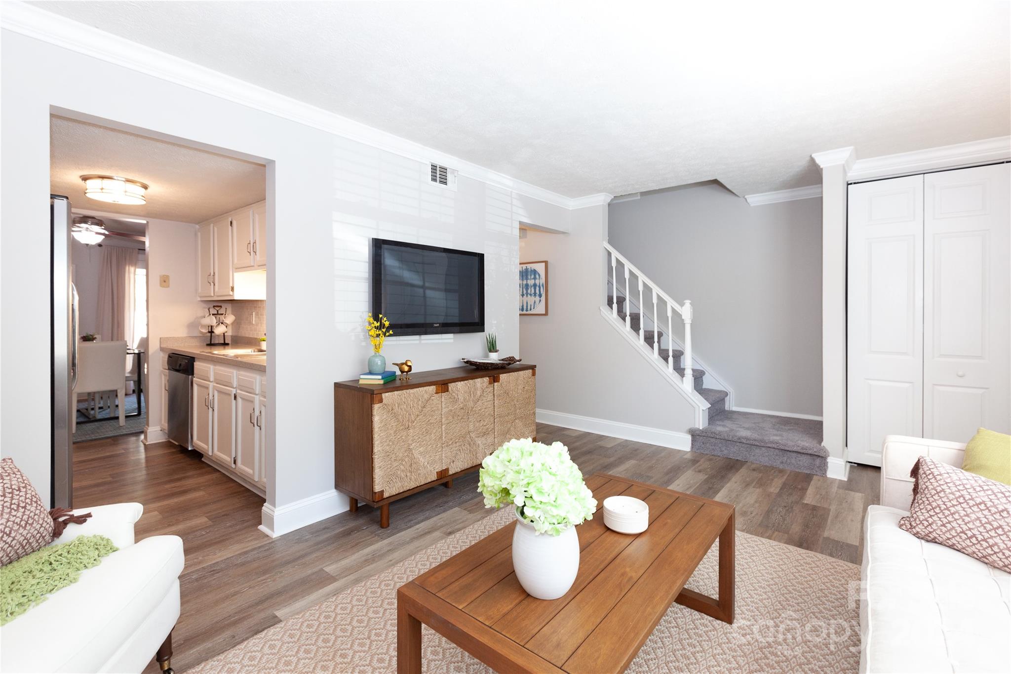 1201 Scaleybark Road Unit: B
