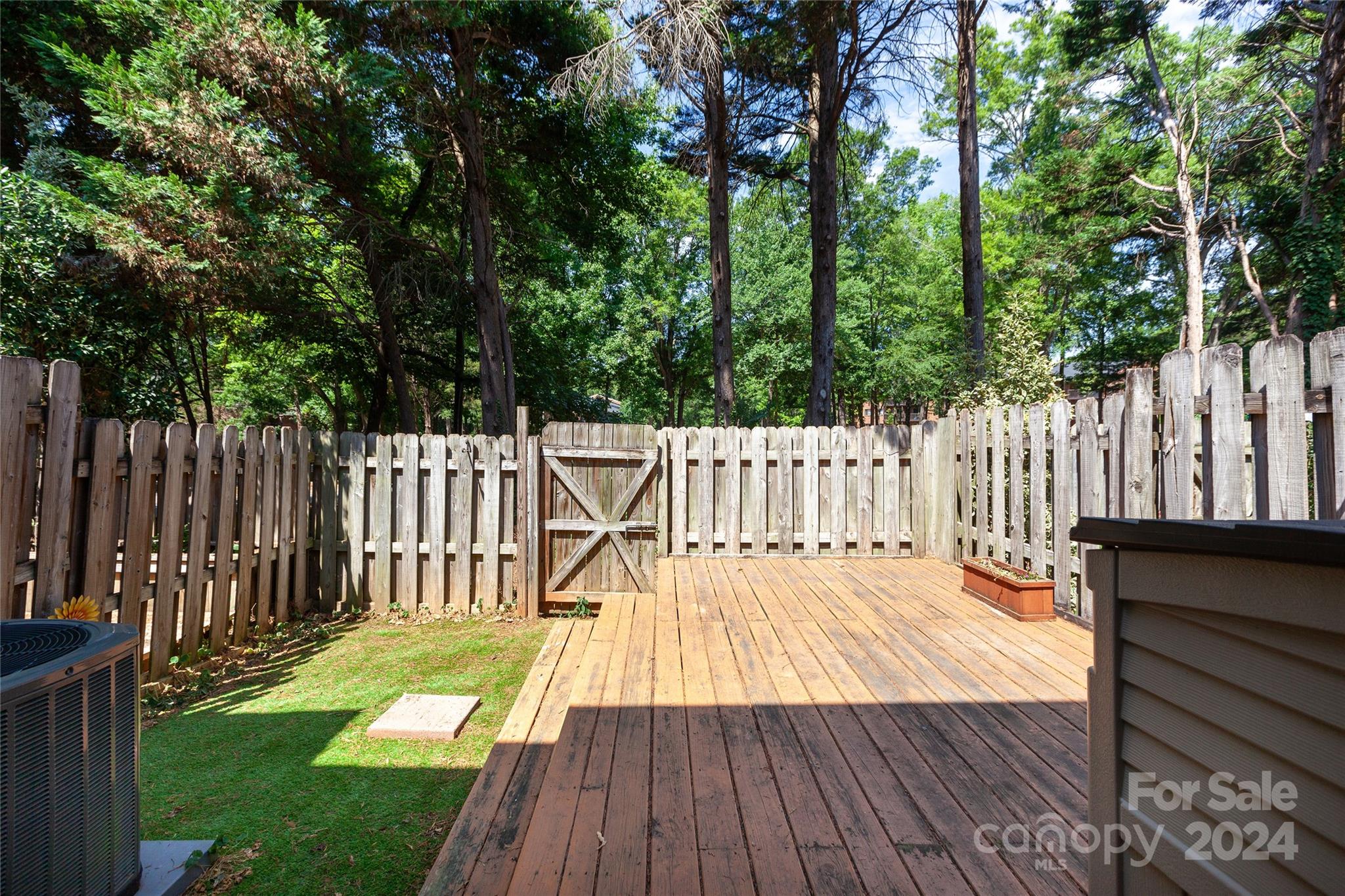 1201 Scaleybark Road Unit: B