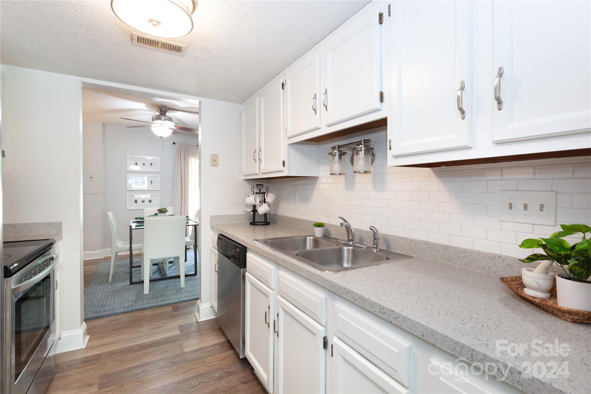 1201 Scaleybark Road Unit: B
