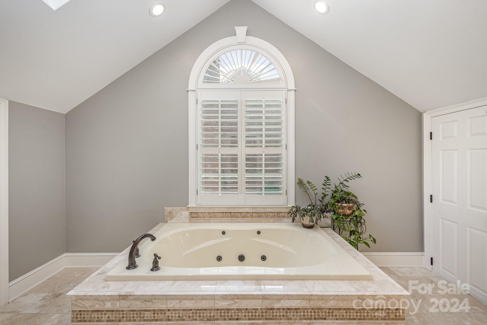 4409 Quail View Road