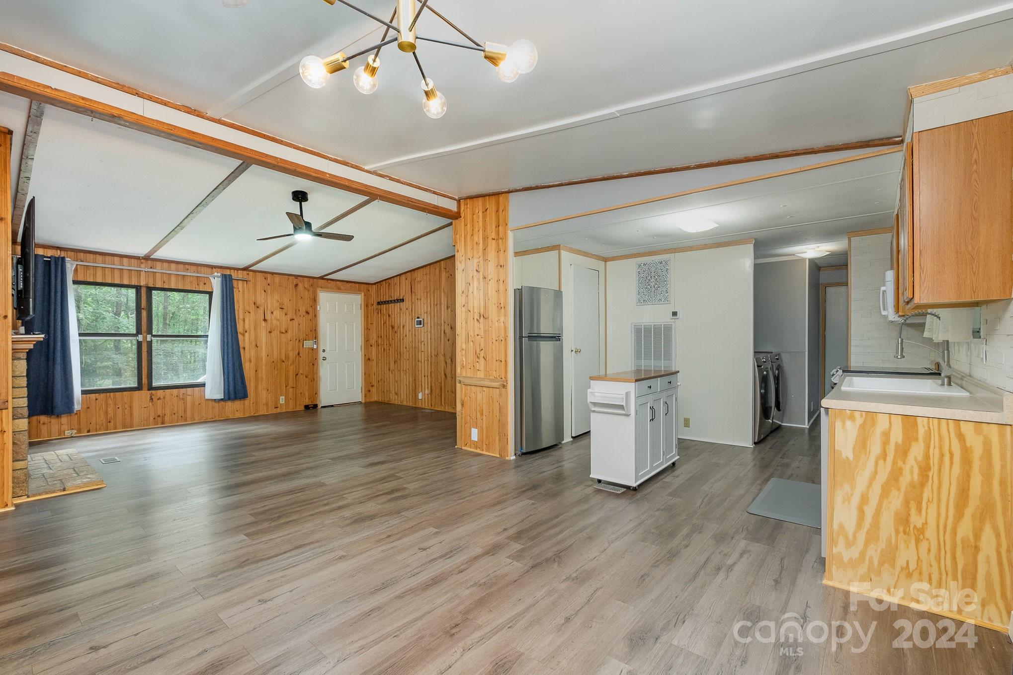1824 Tifton Court