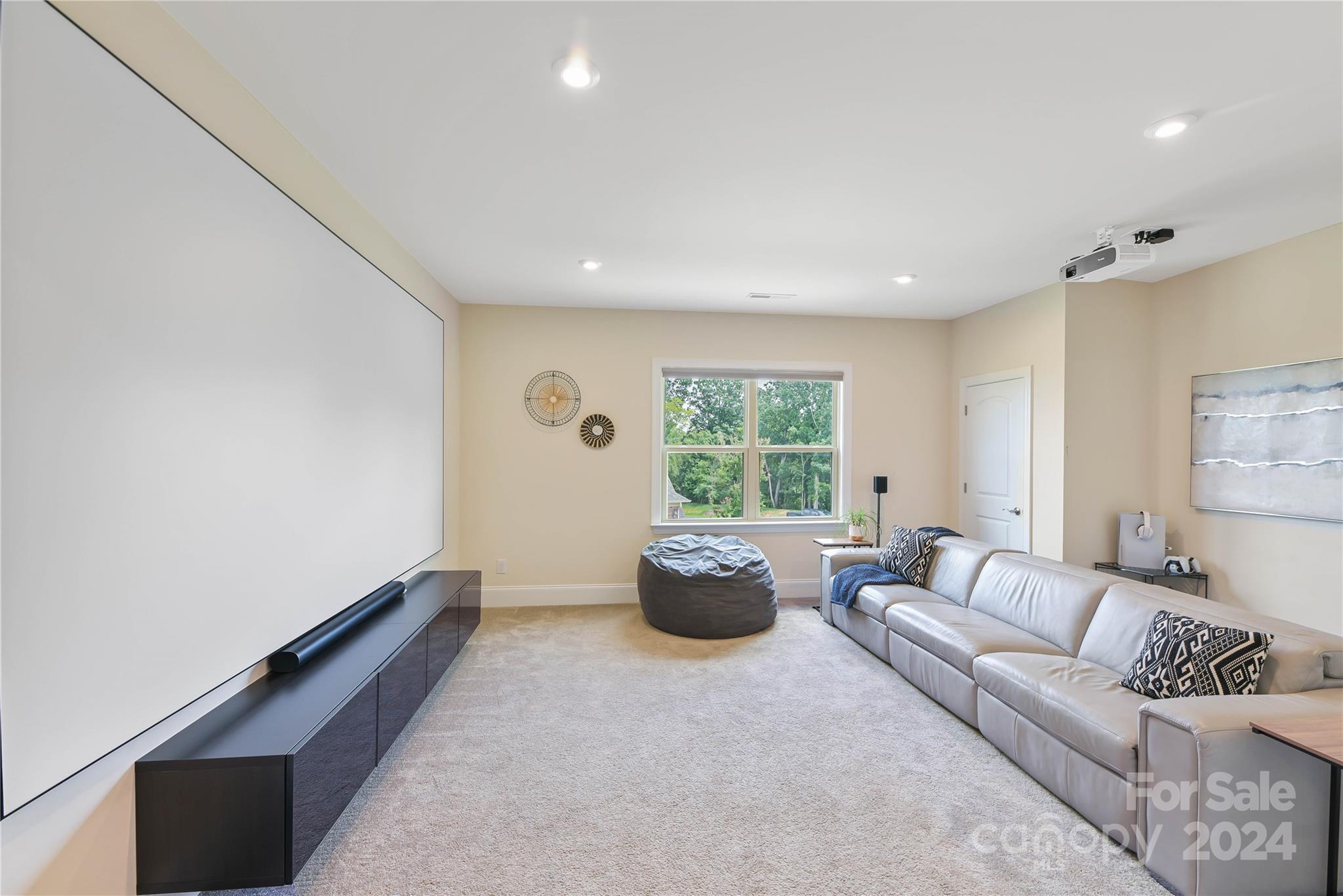 6711 Calvert Commons Drive