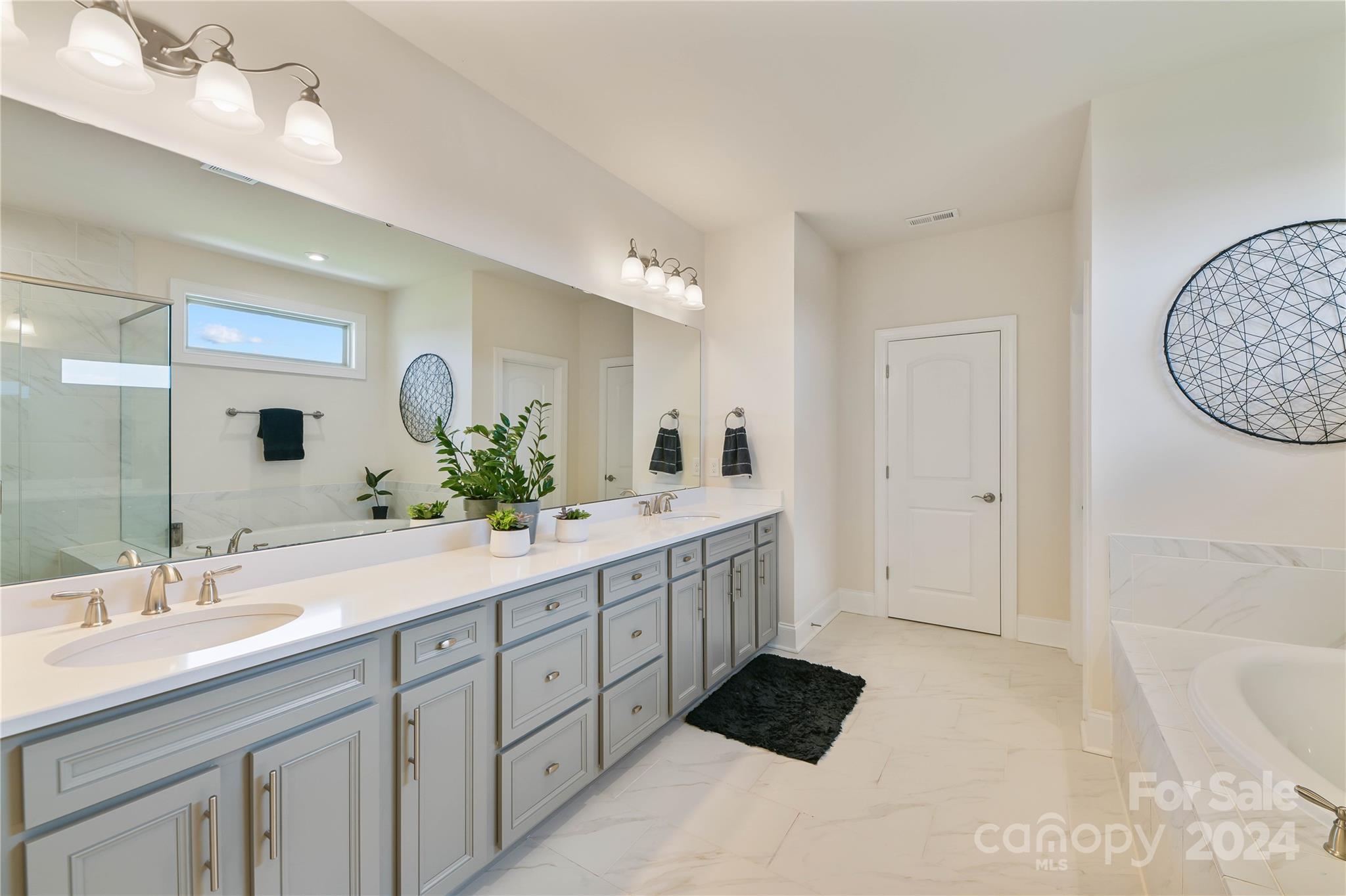 6711 Calvert Commons Drive
