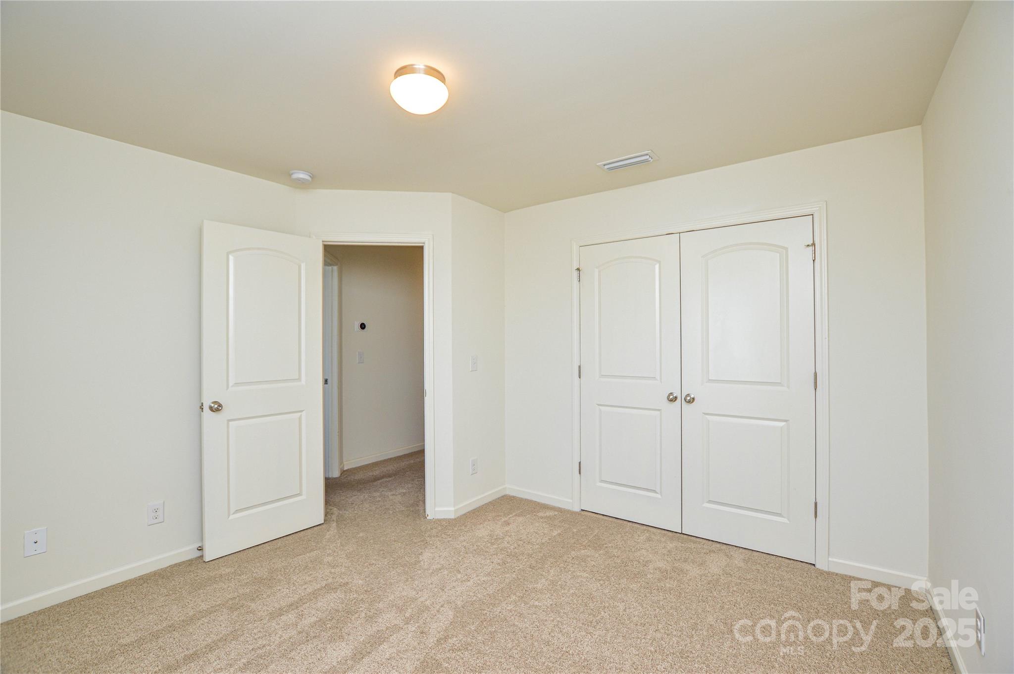 4418 Huntley Glen Drive