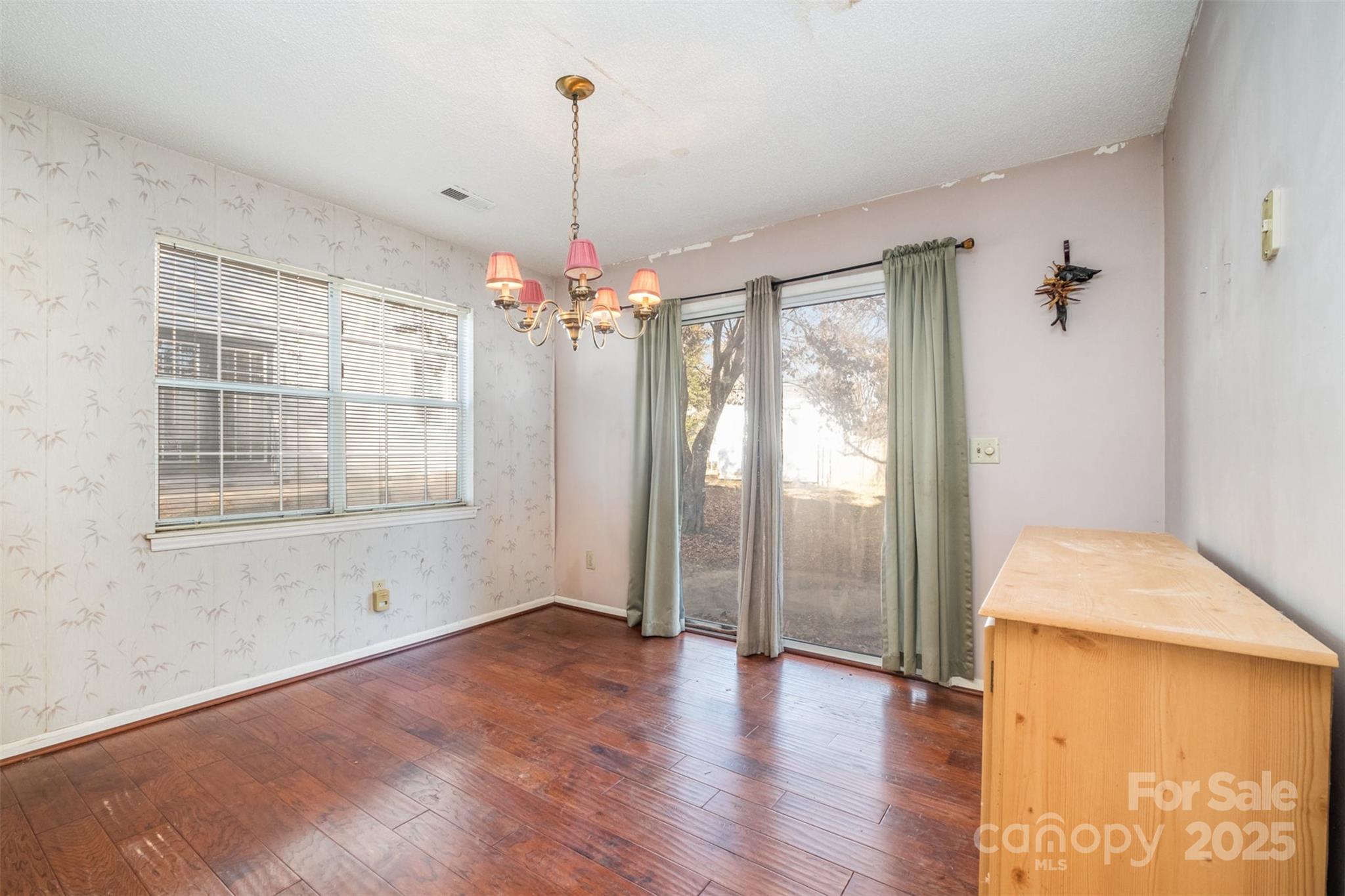 9336 Amy Drive