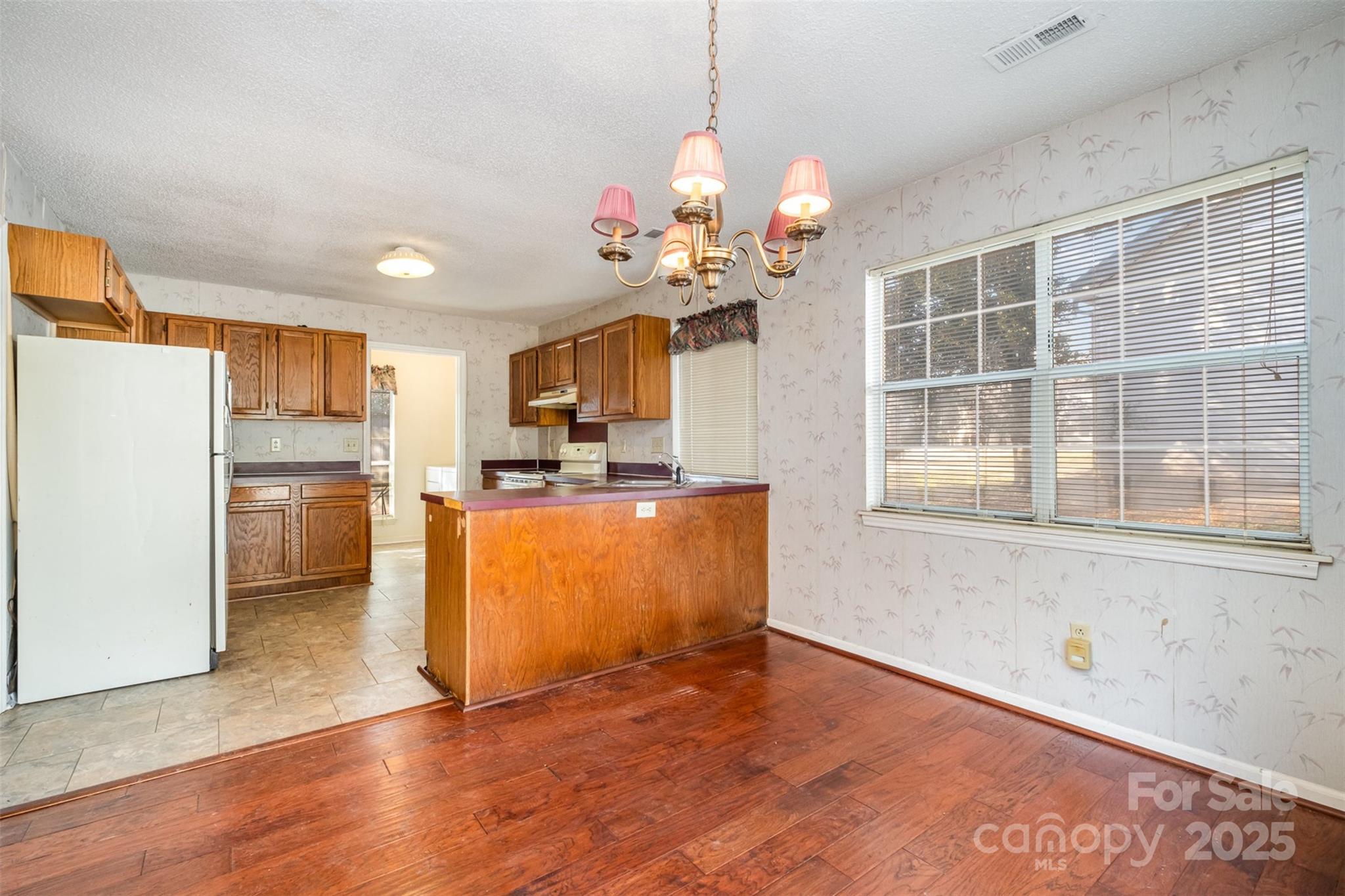 9336 Amy Drive