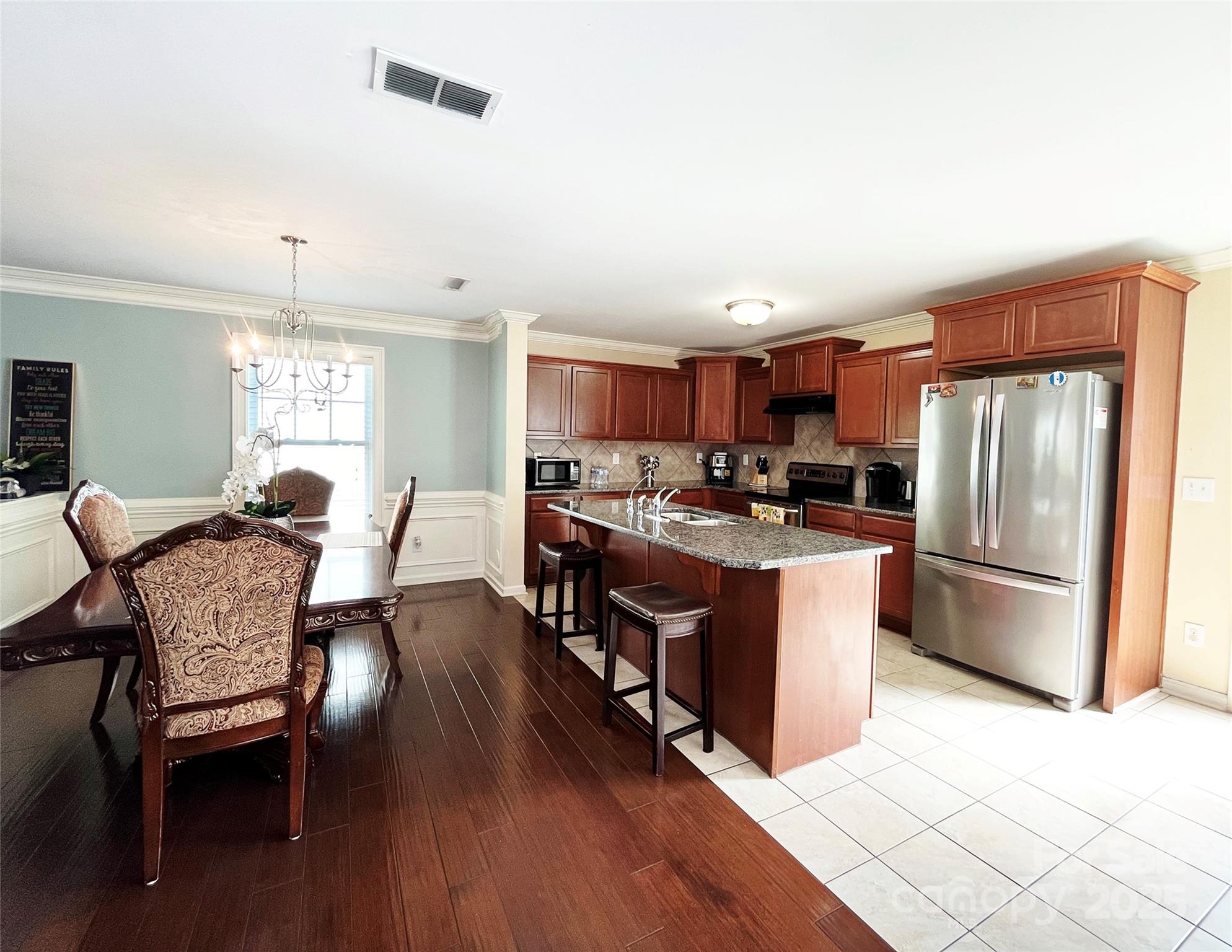 7928 Ponderosa Pine Lane