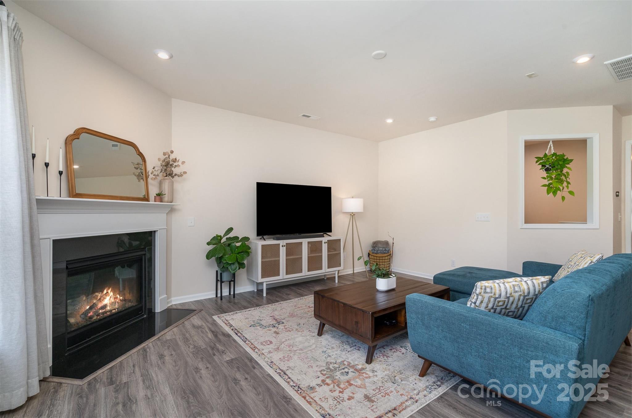 1003 Dorsey Drive