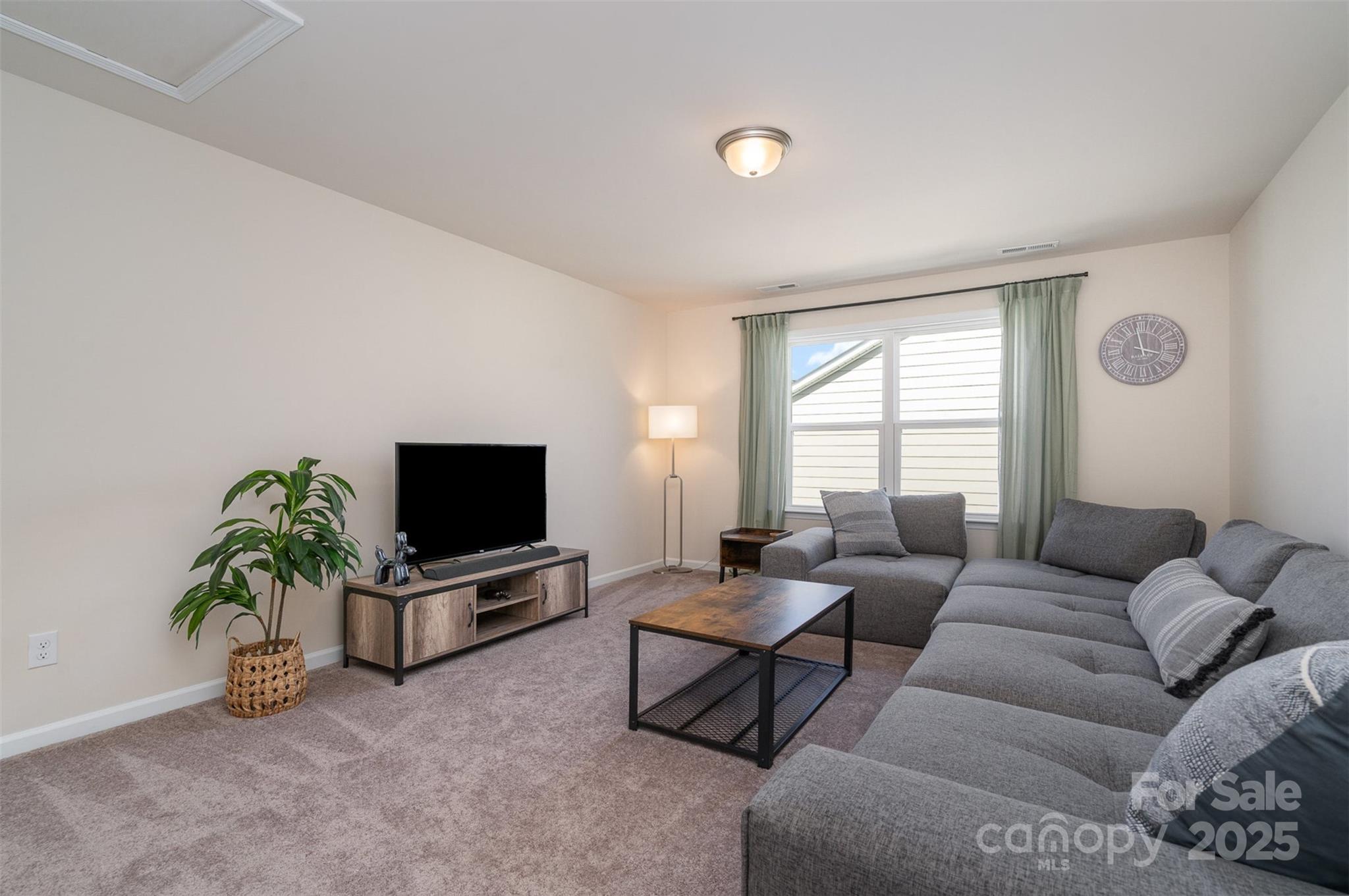 1003 Dorsey Drive