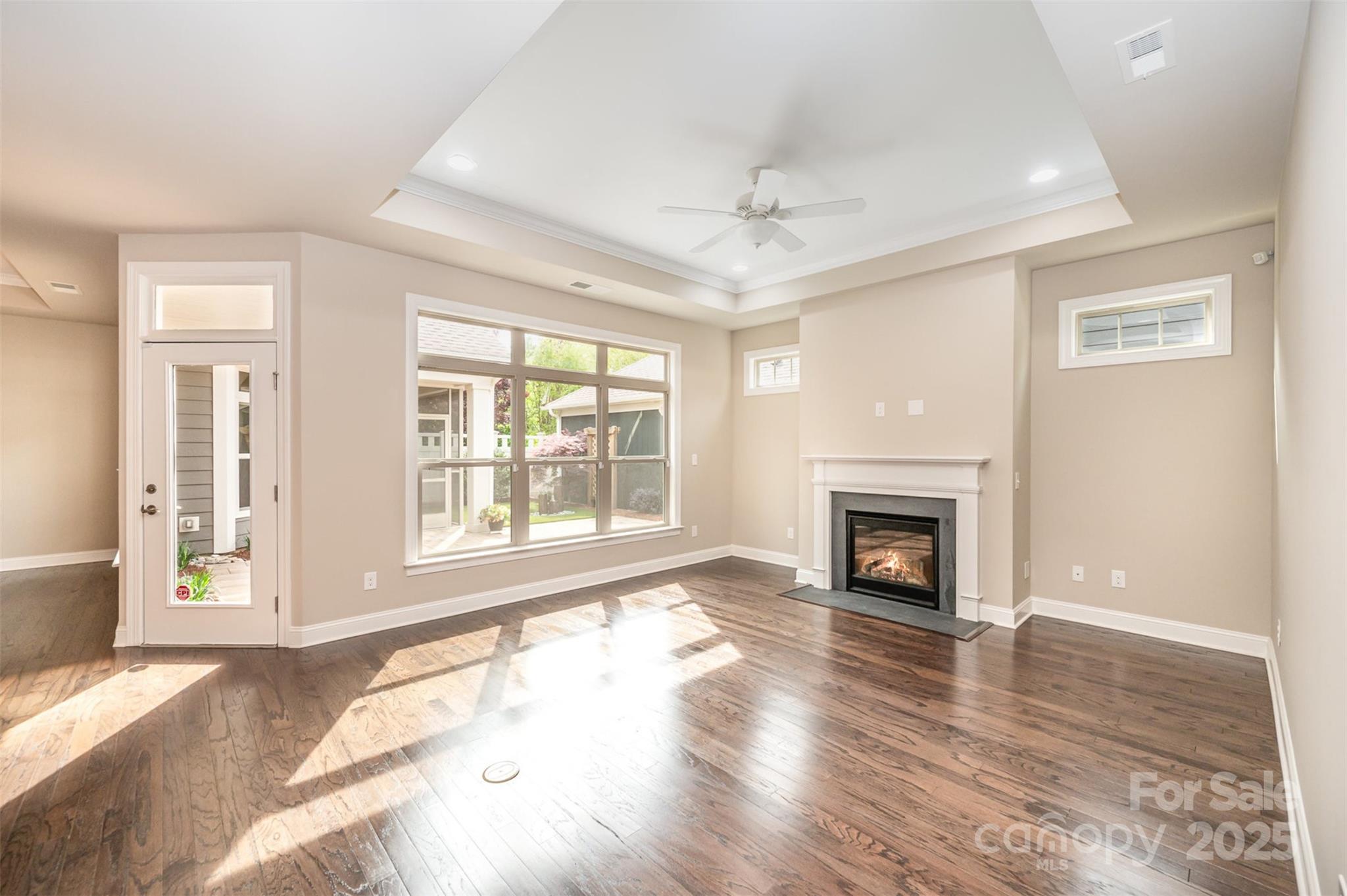 1008 Avalon Place
