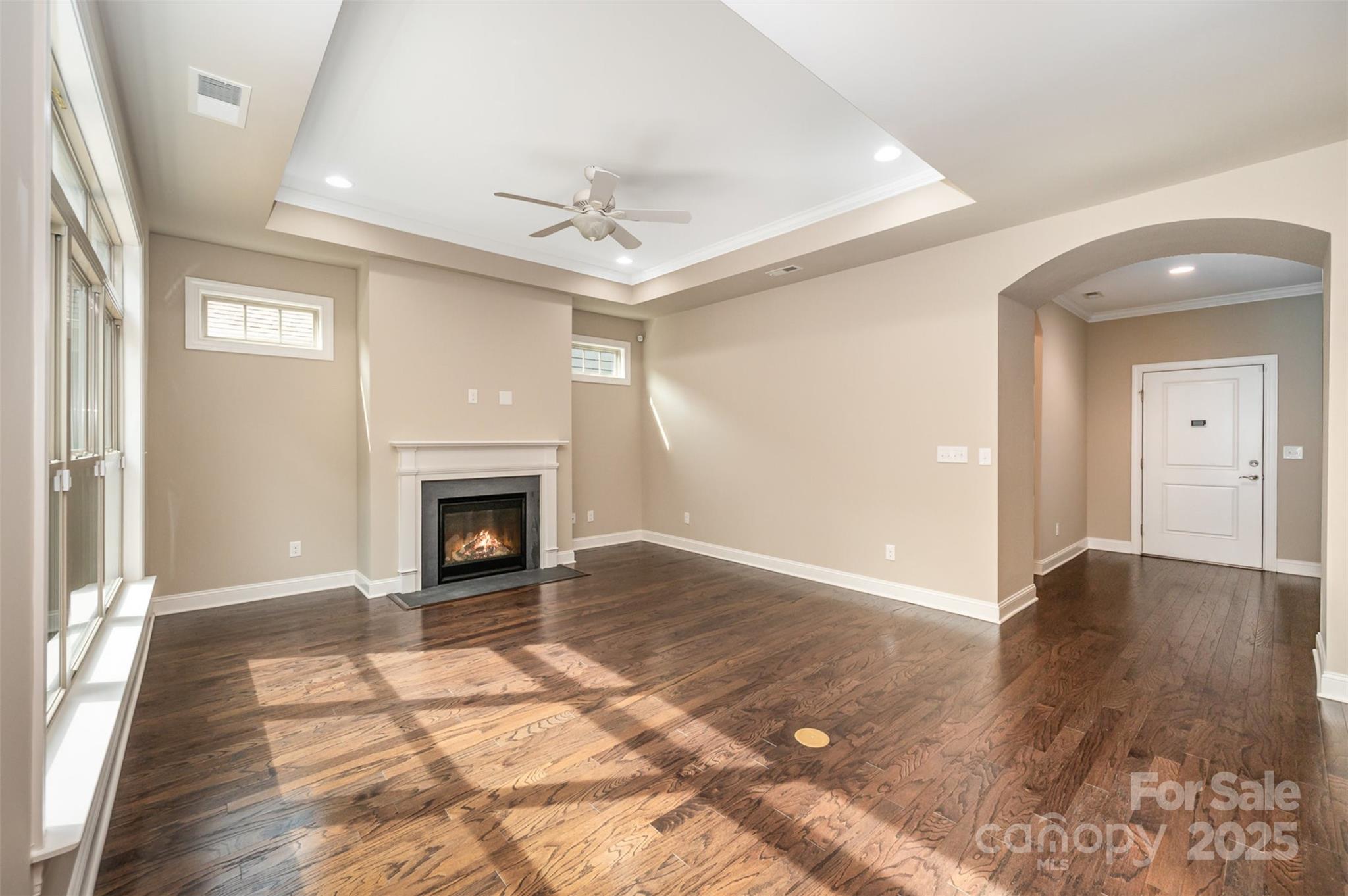 1008 Avalon Place