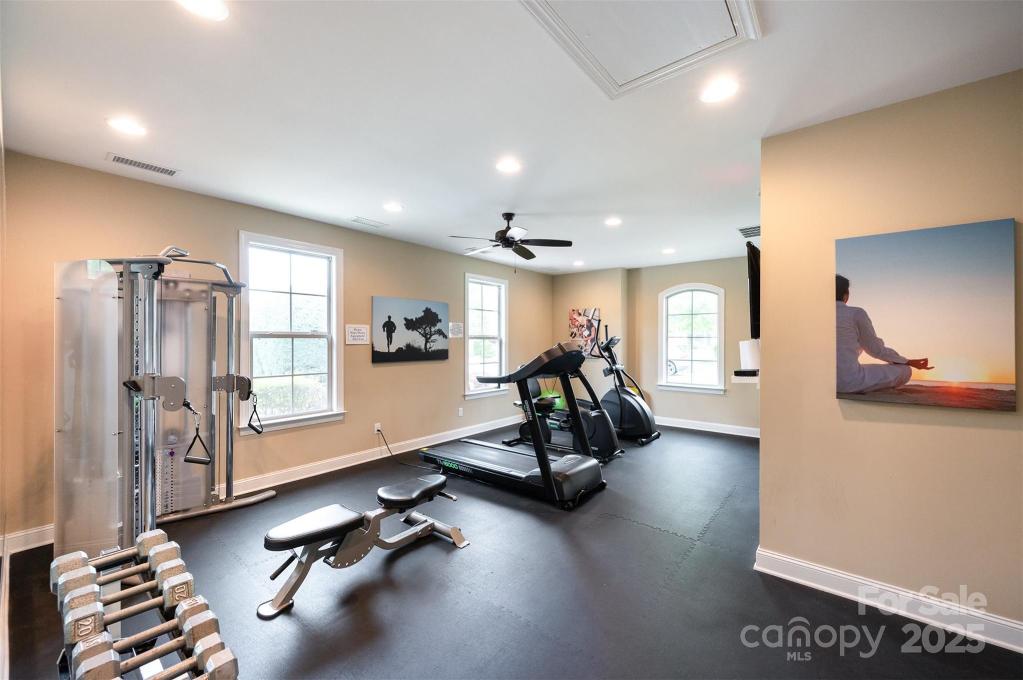 1008 Avalon Place