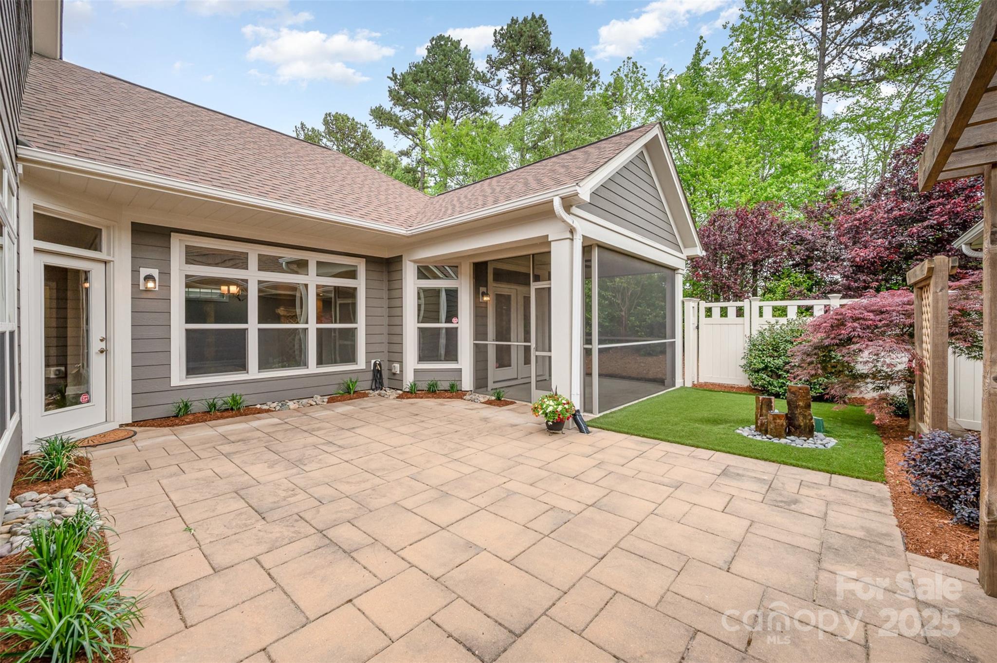 1008 Avalon Place