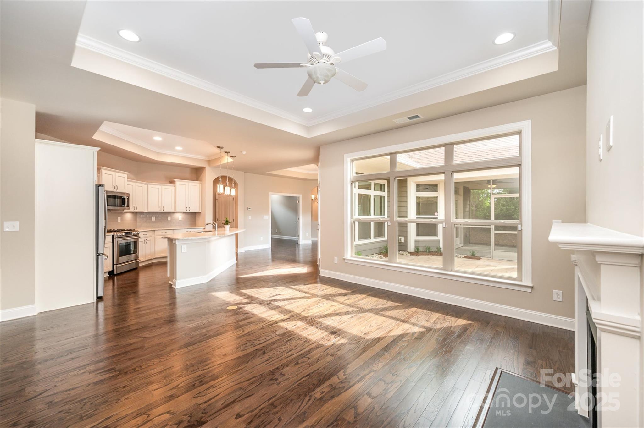 1008 Avalon Place