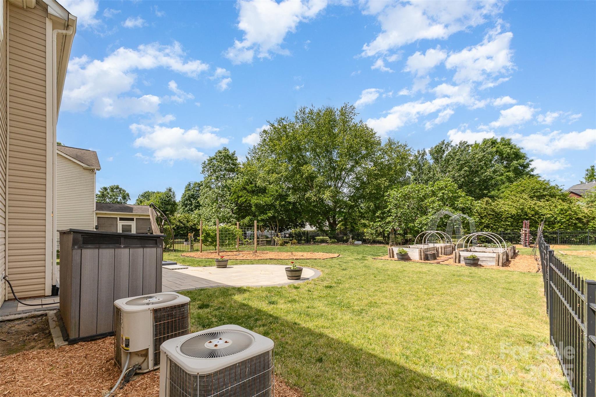 3005 Sandbox Circle