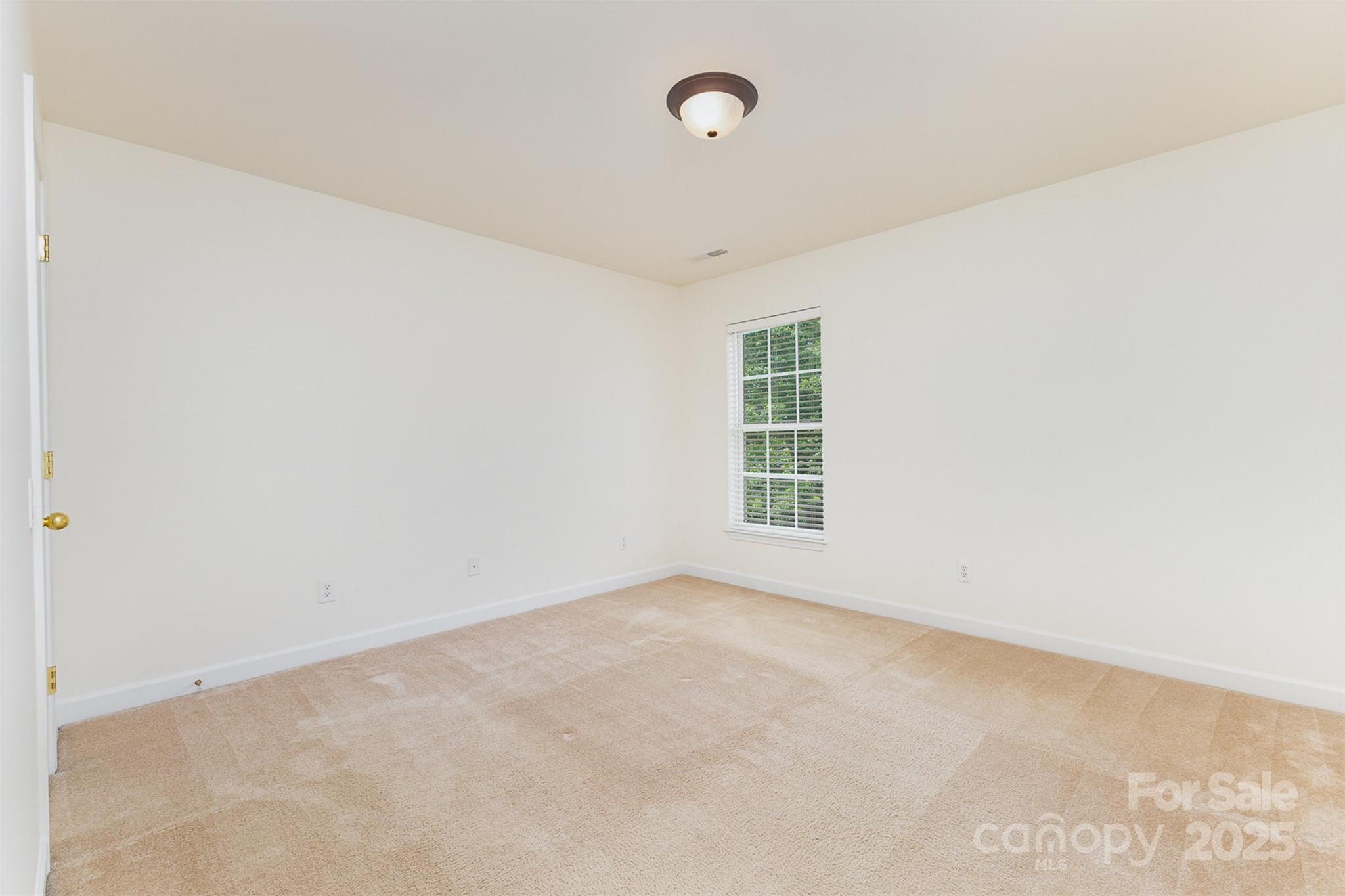 3005 Sandbox Circle