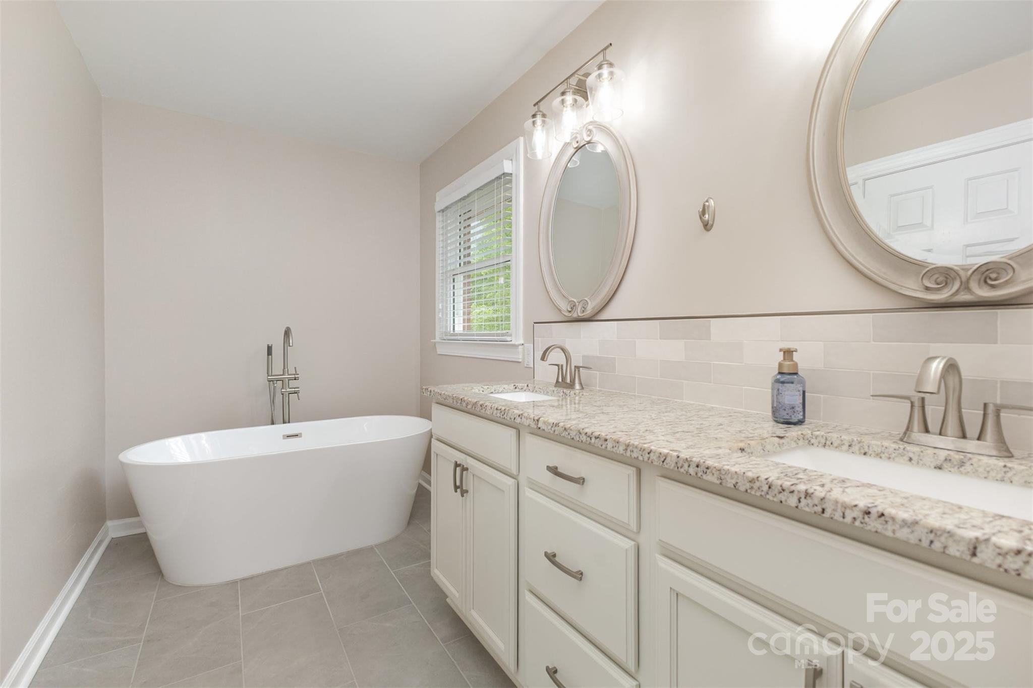2514 King Arthur Drive