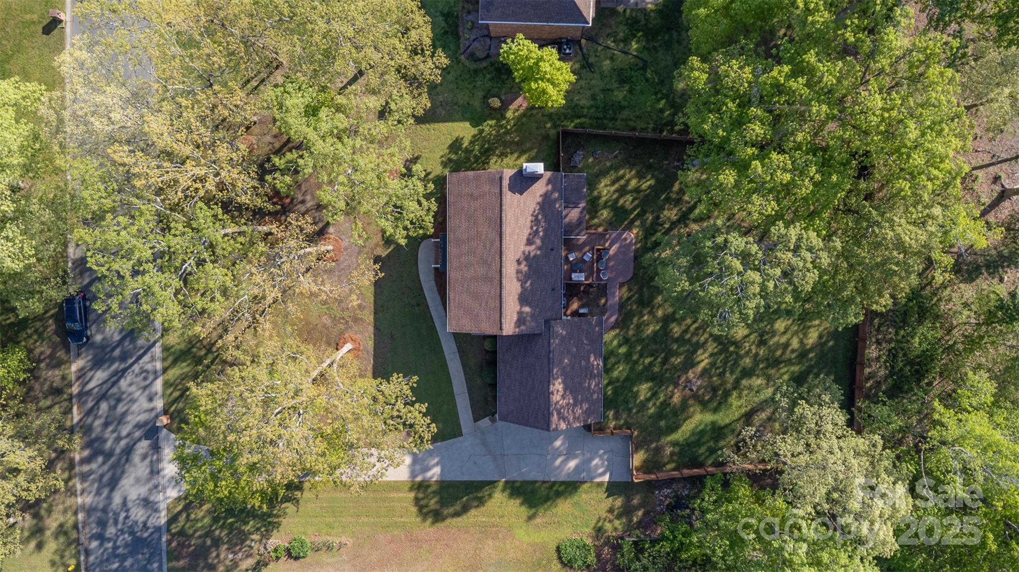 2514 King Arthur Drive