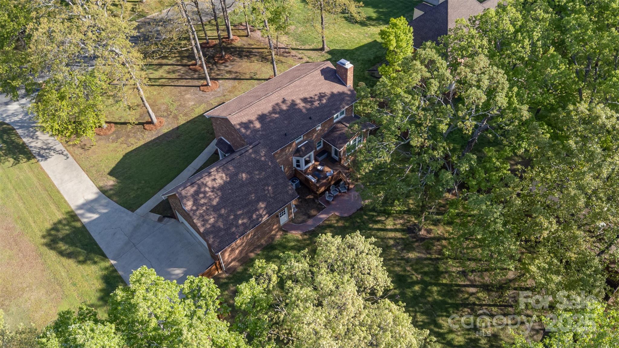 2514 King Arthur Drive