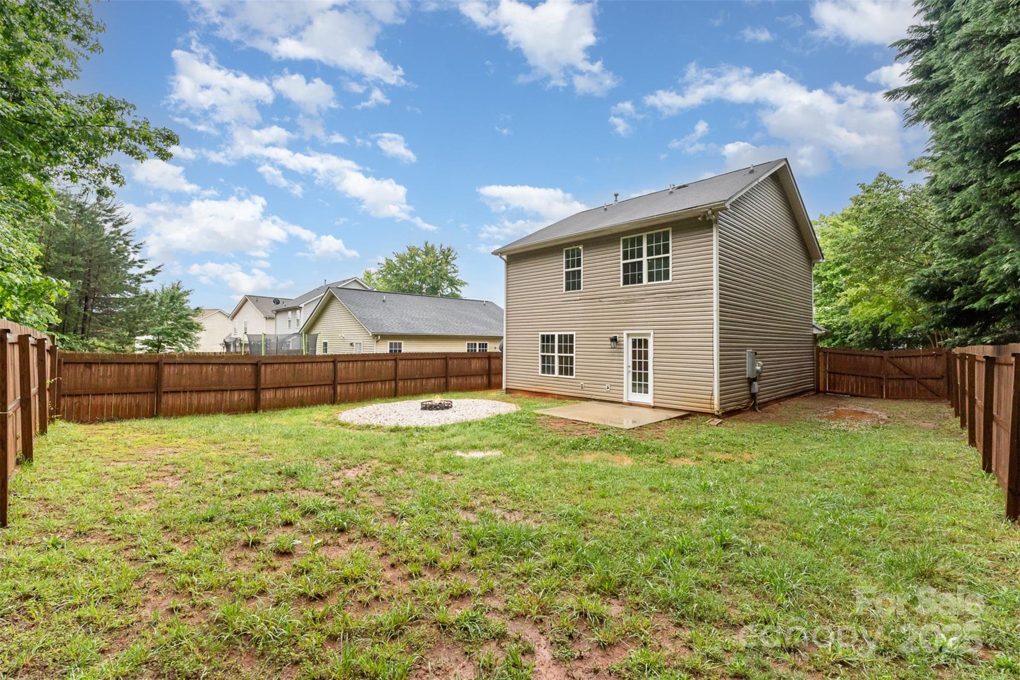 1620 Crandon Drive