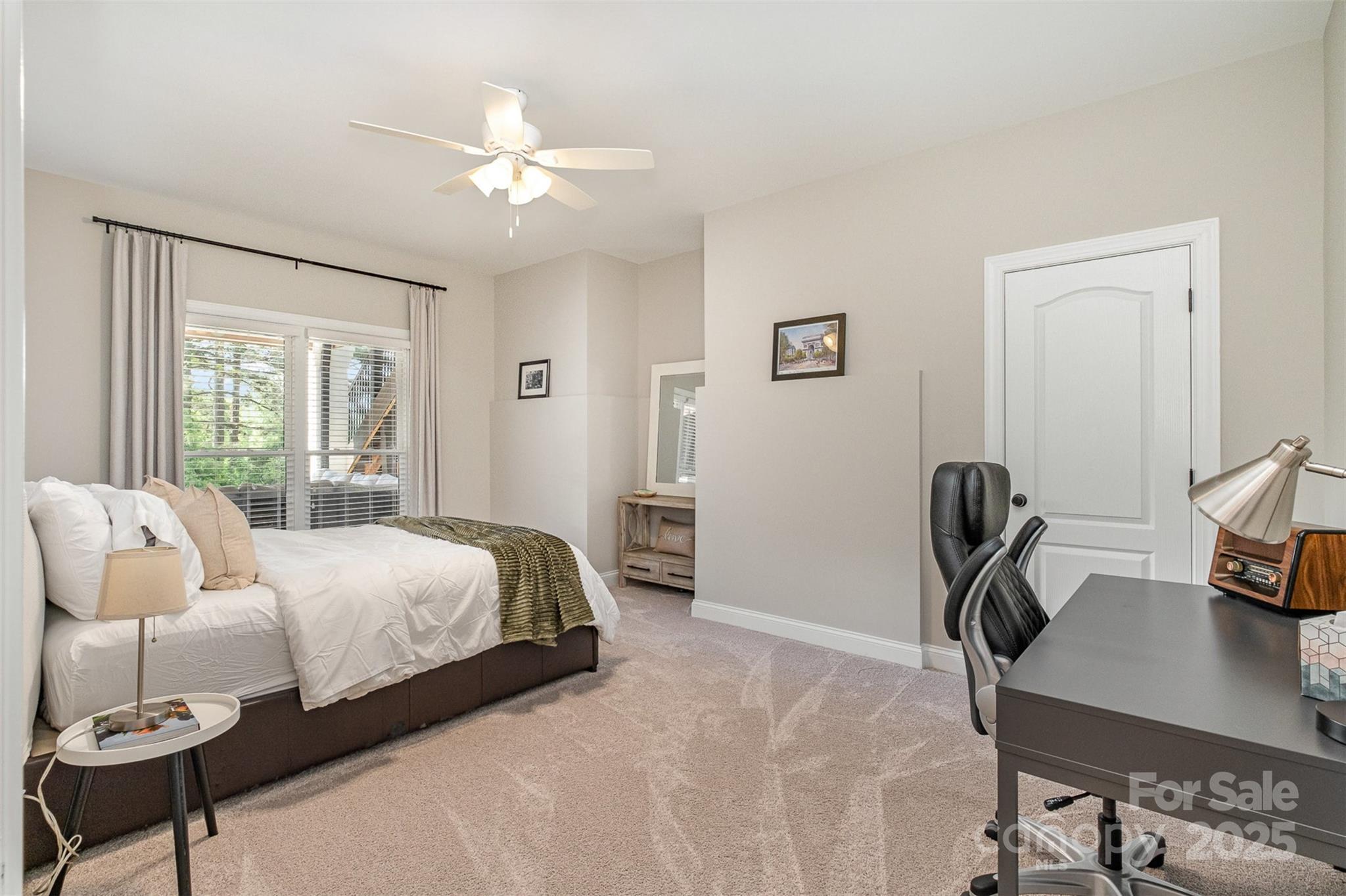 7280 Woodside Court
