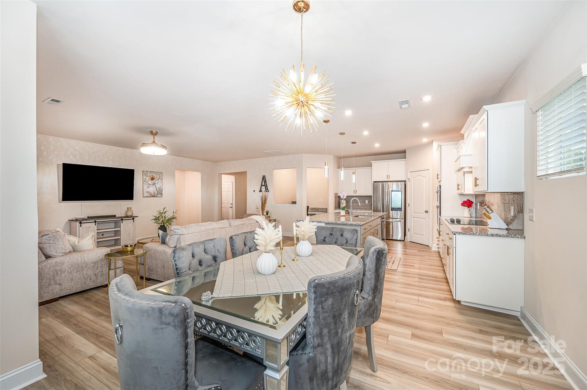 705 Hinterland Lane