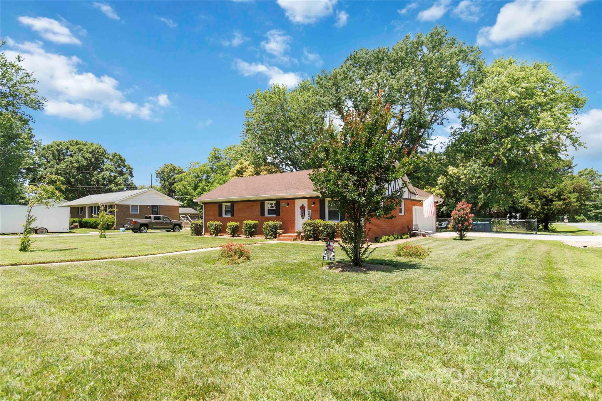 1219 Flowe Drive