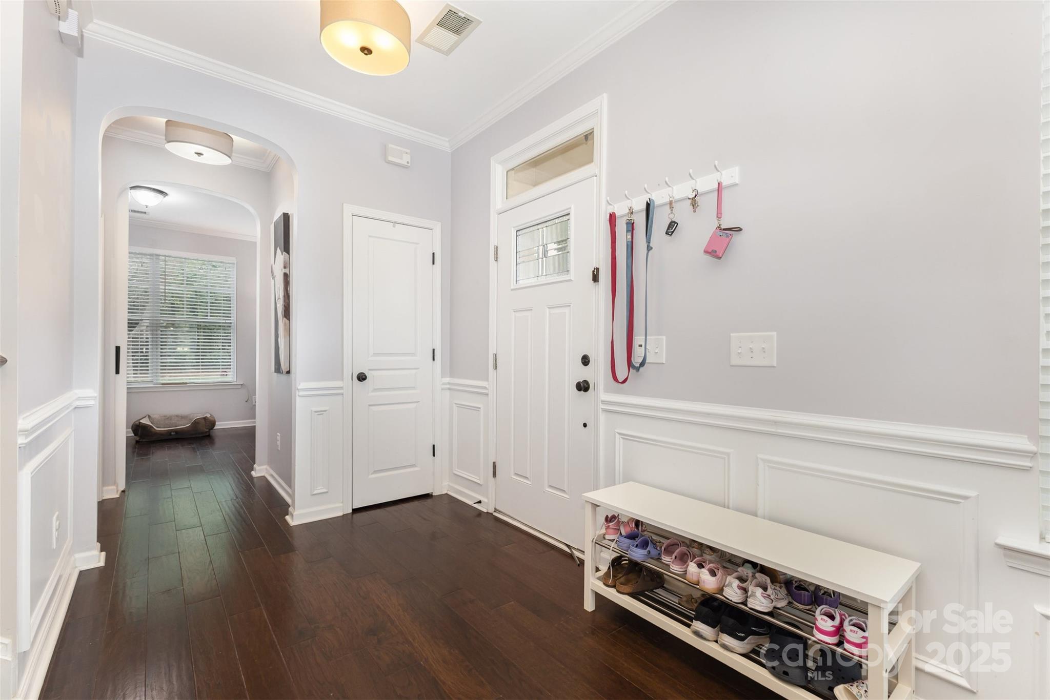 4523 Blackmuir Wood Circle