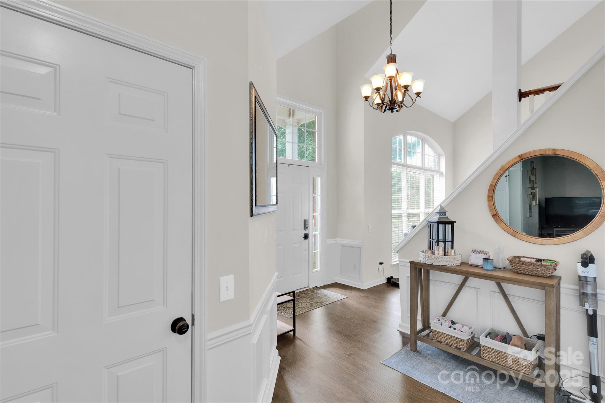 8818 Baffin Court