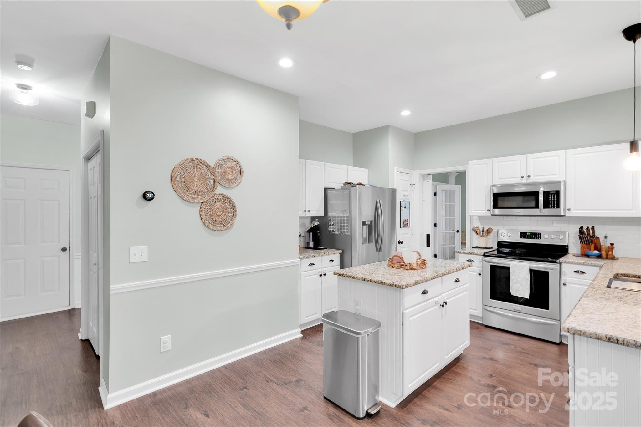 8818 Baffin Court