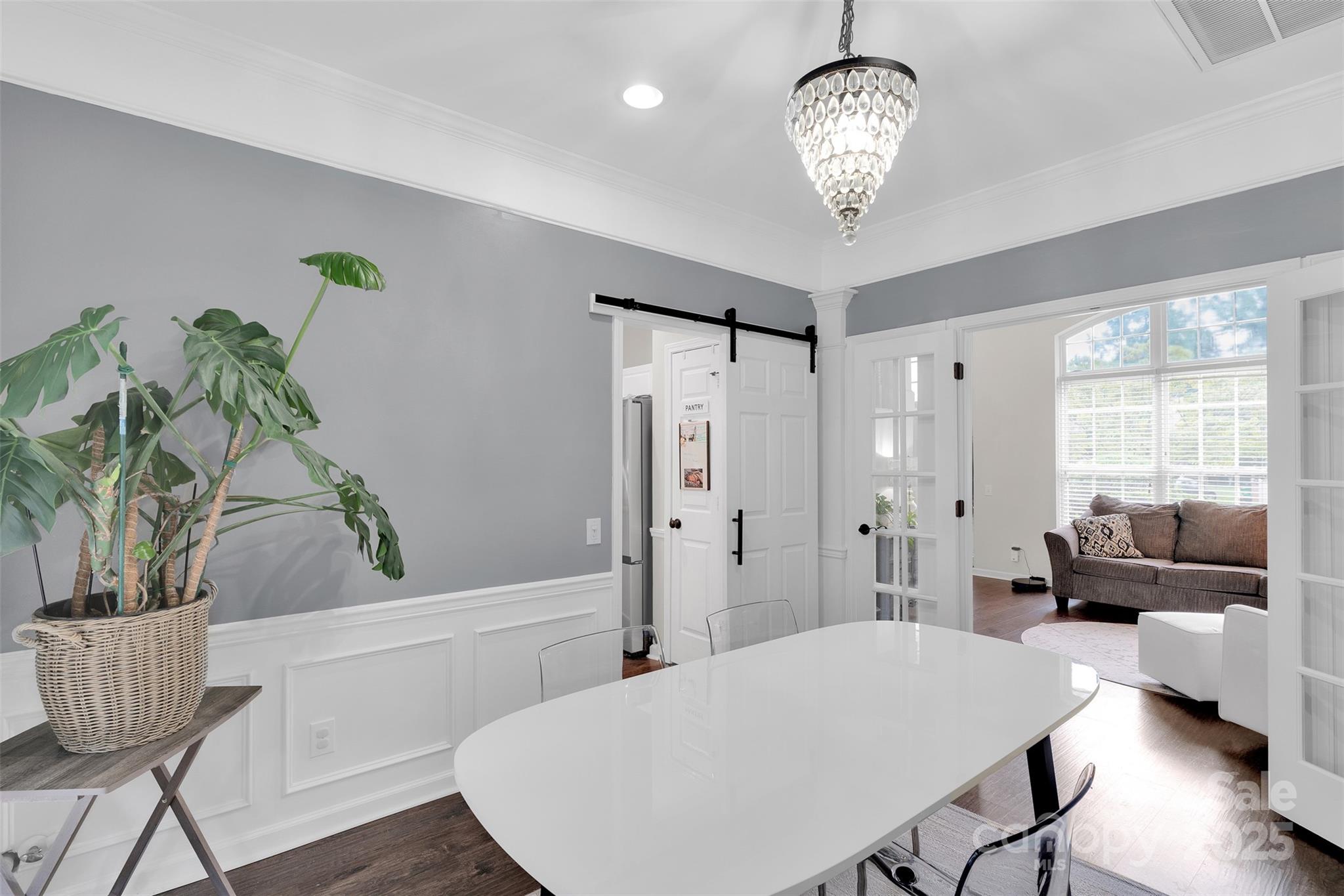 8818 Baffin Court