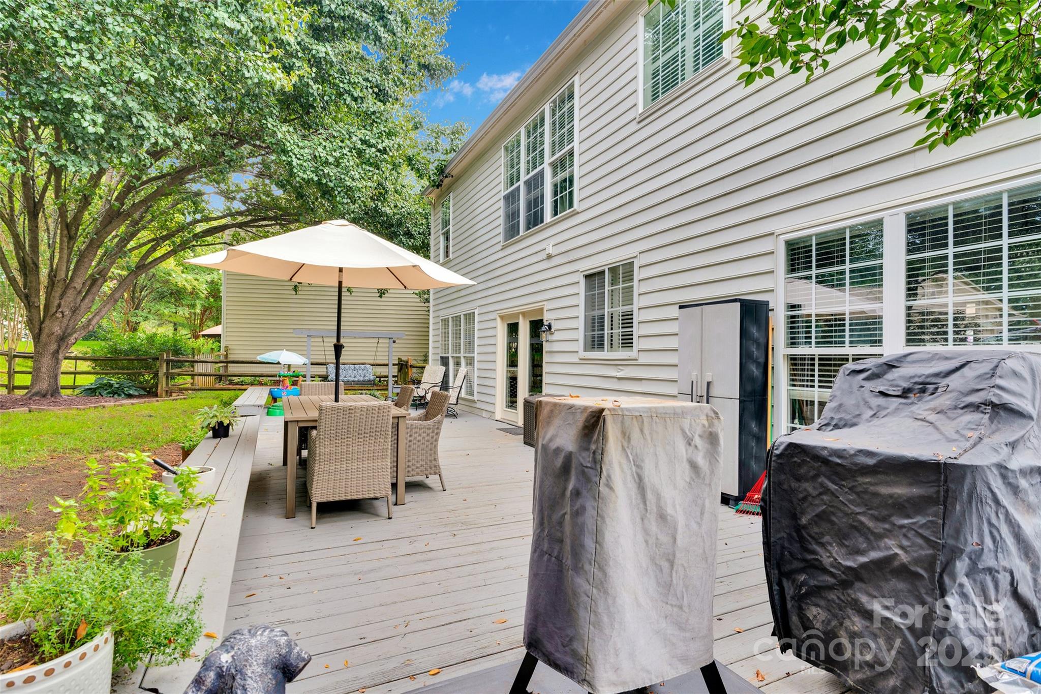 8818 Baffin Court