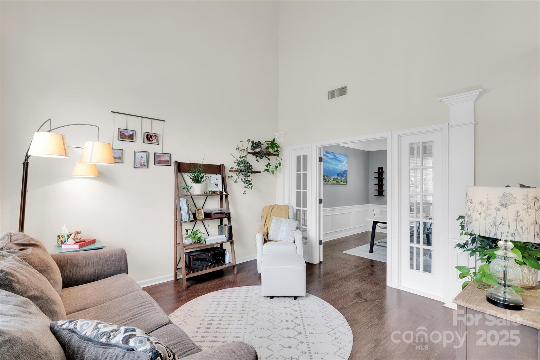 8818 Baffin Court