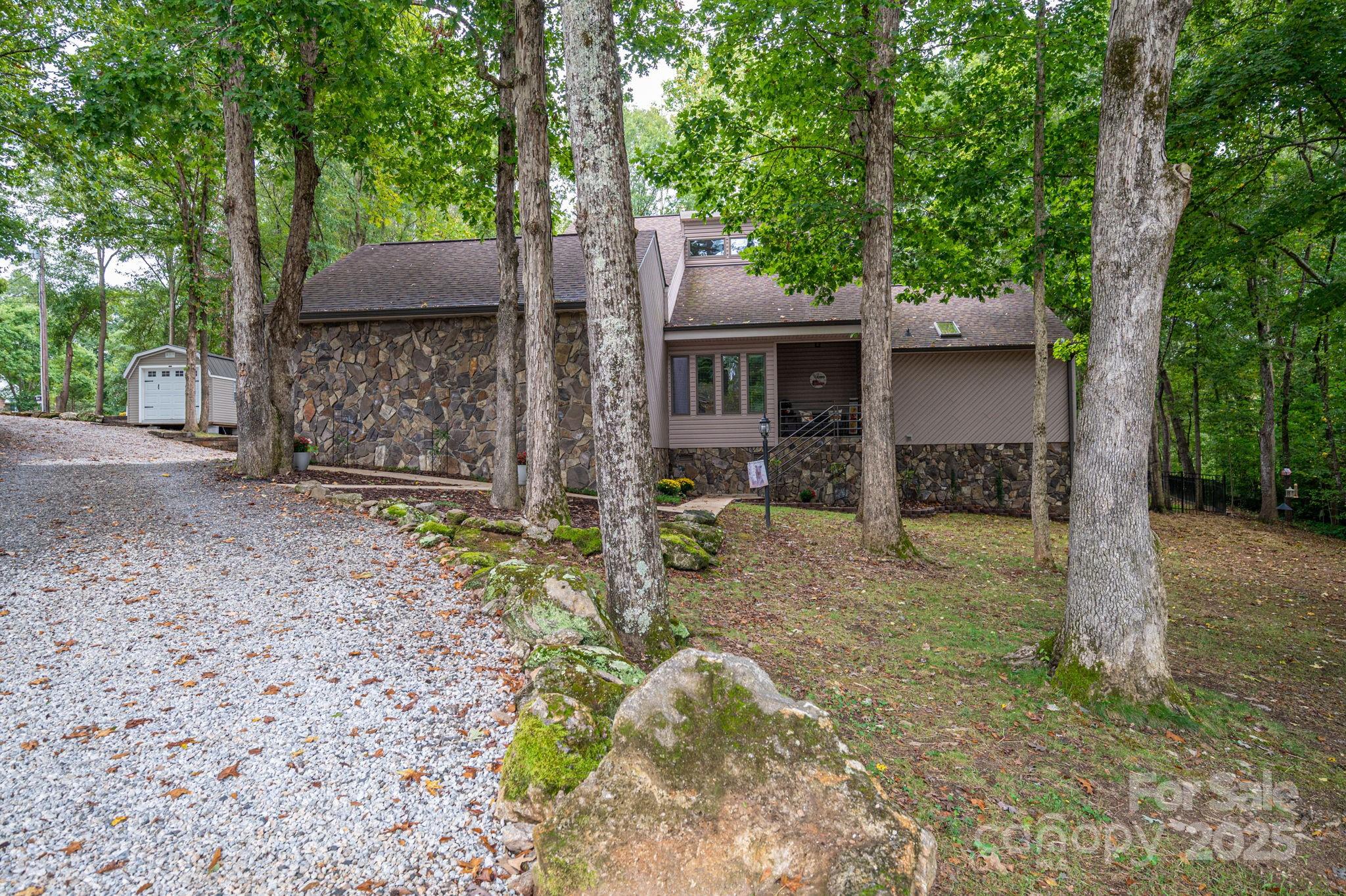 68 Mockingbird Lane