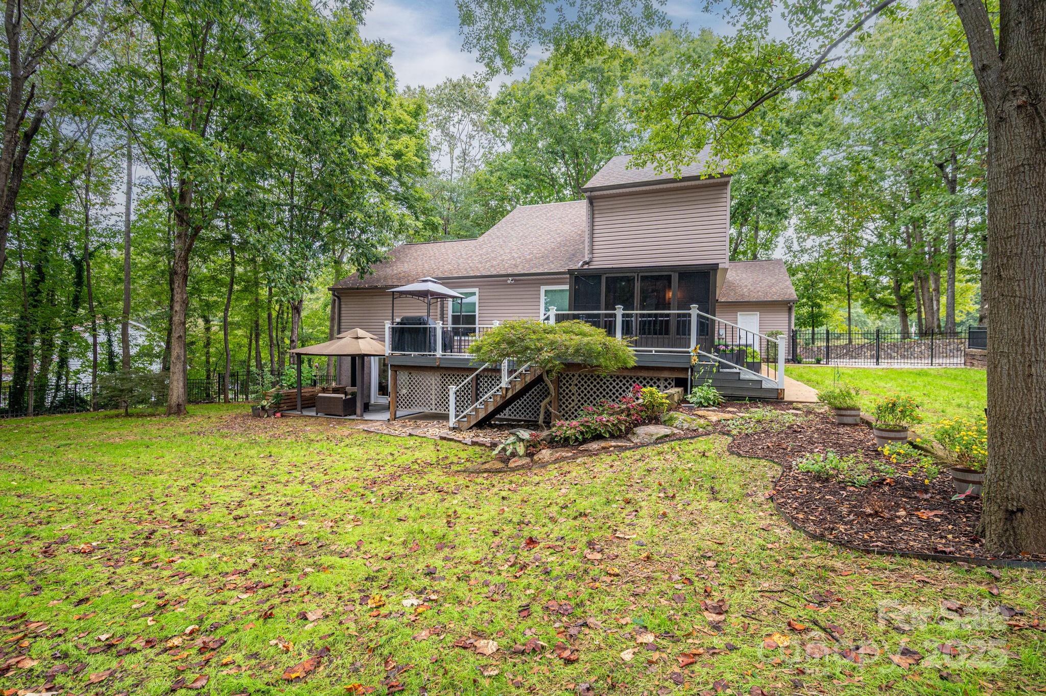 68 Mockingbird Lane