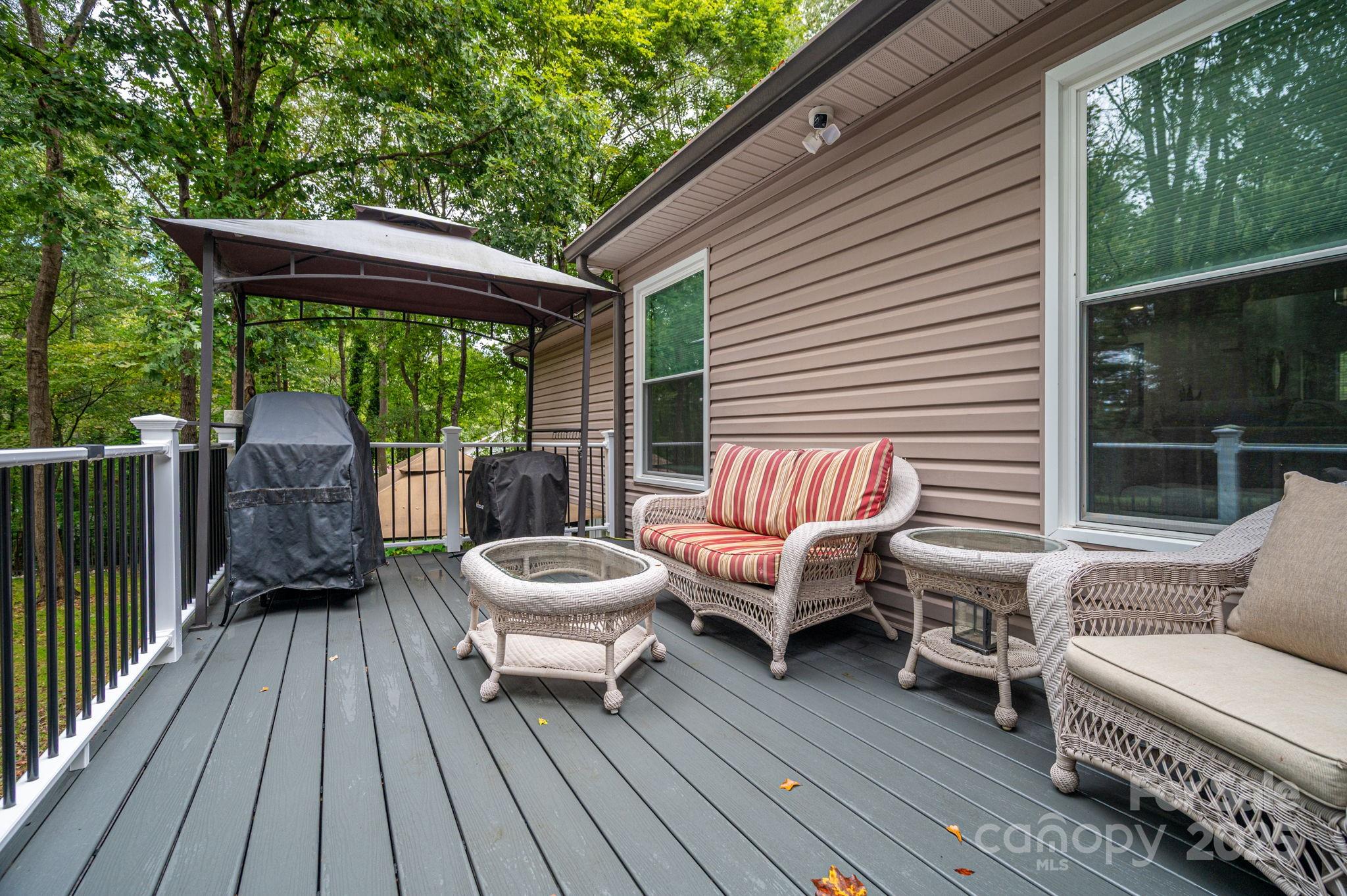 68 Mockingbird Lane