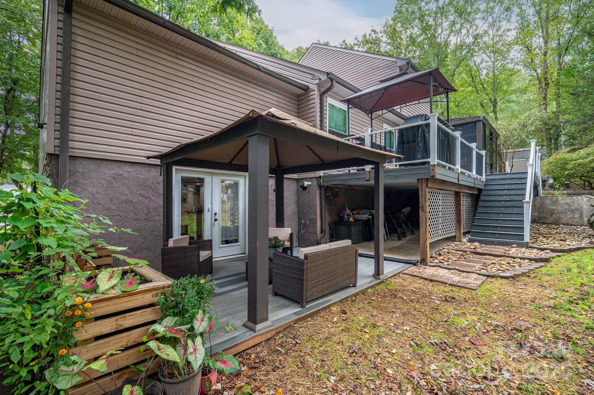 68 Mockingbird Lane