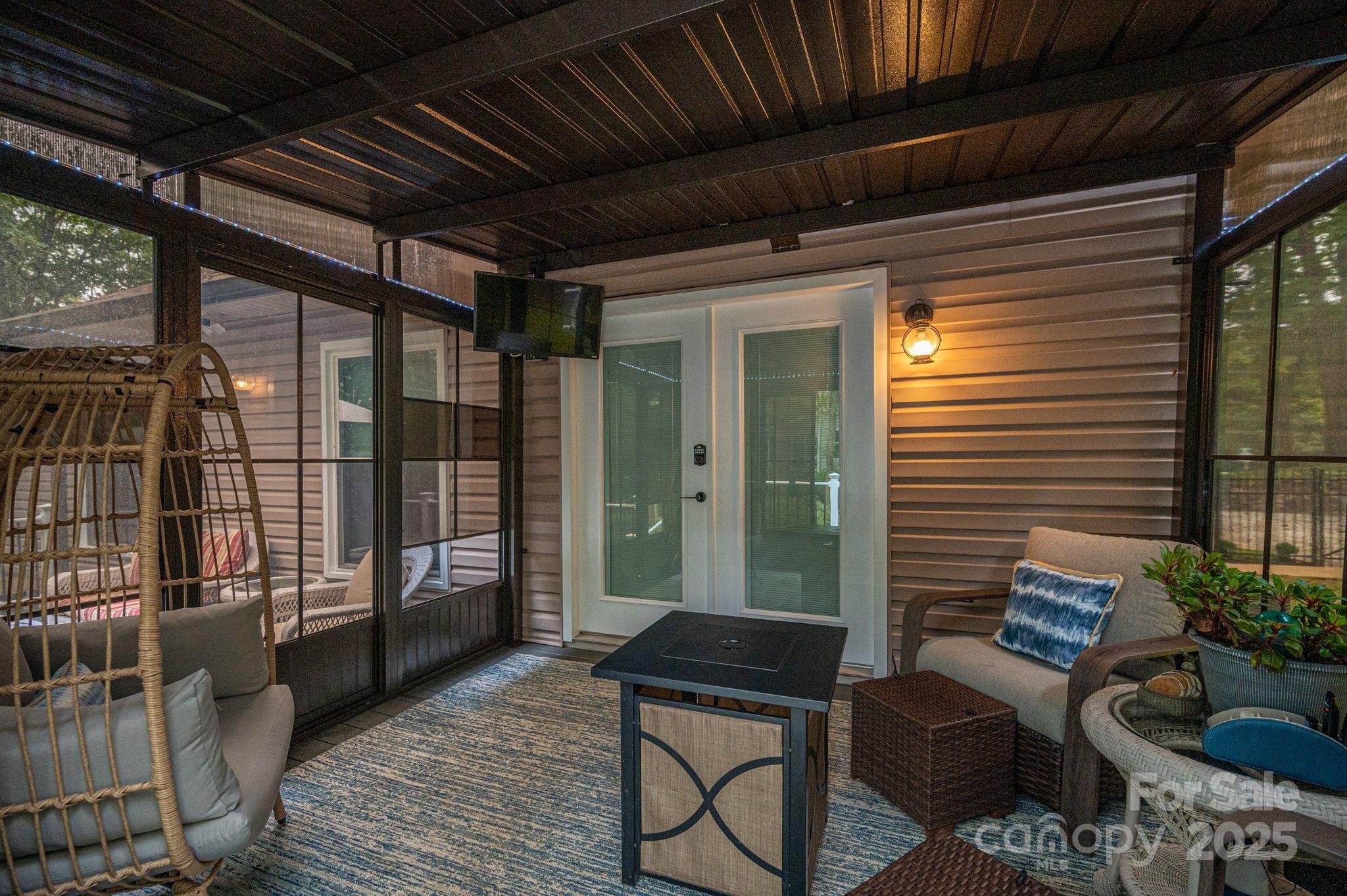 68 Mockingbird Lane