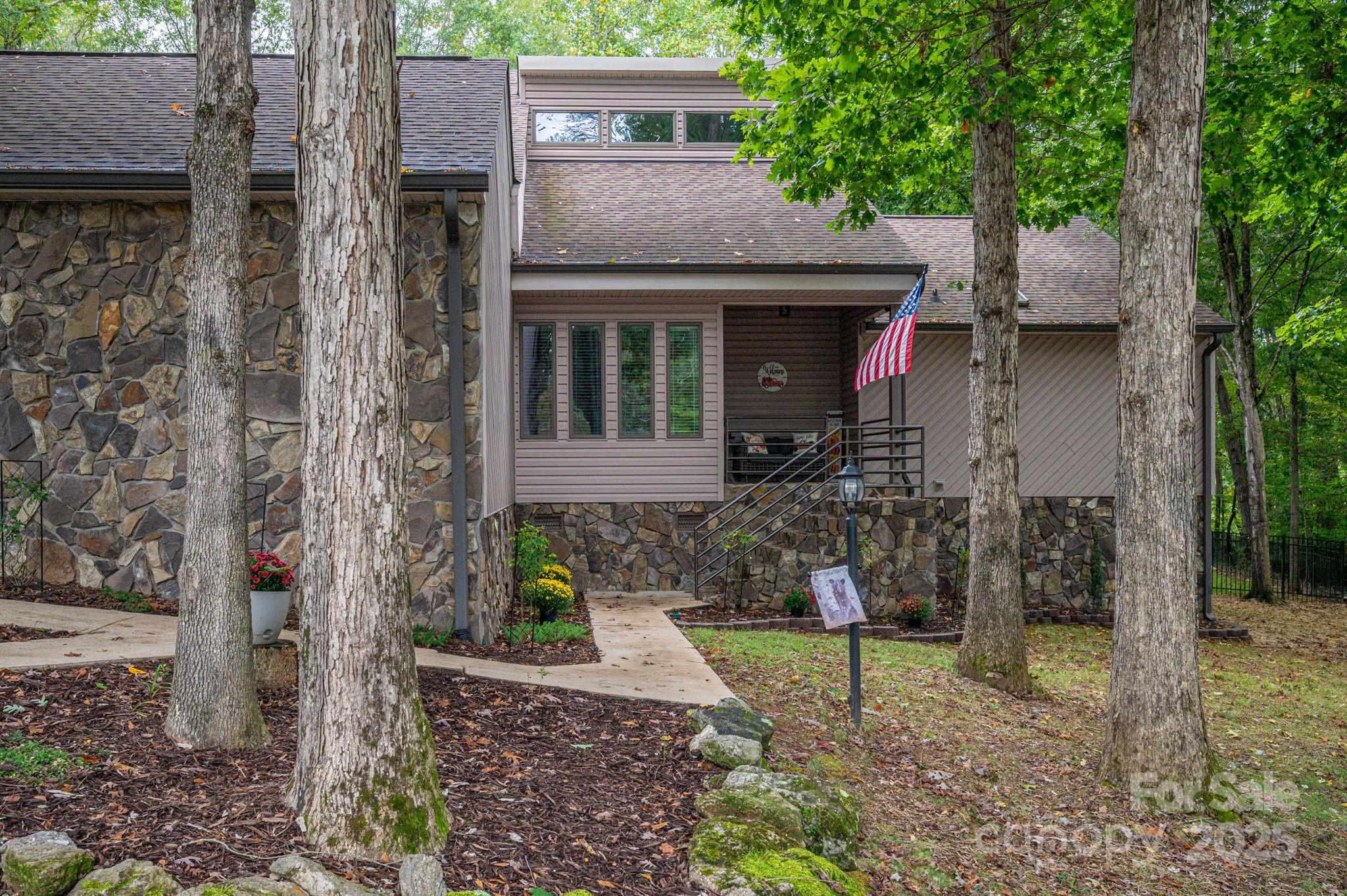 68 Mockingbird Lane