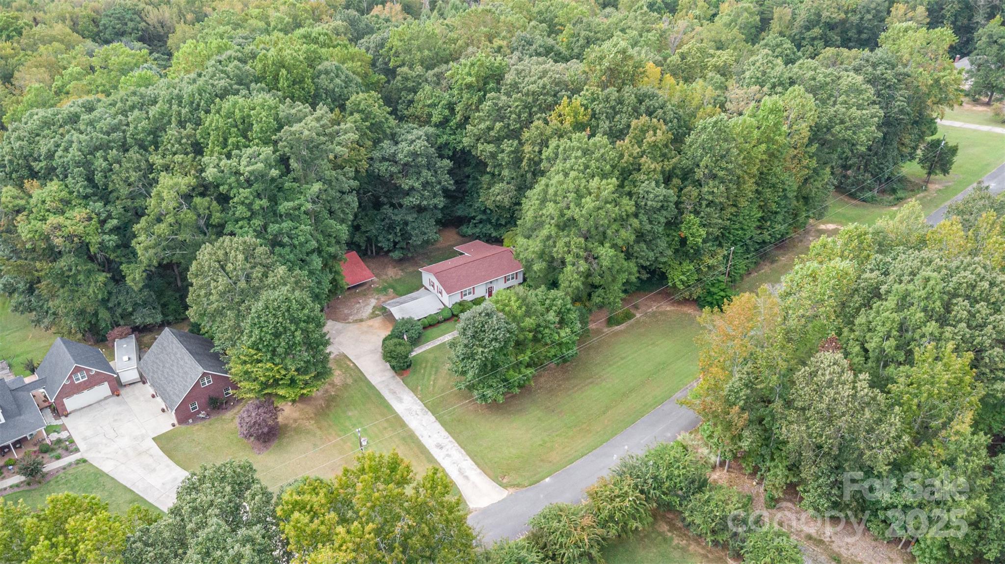 330 Oak Ridge Run