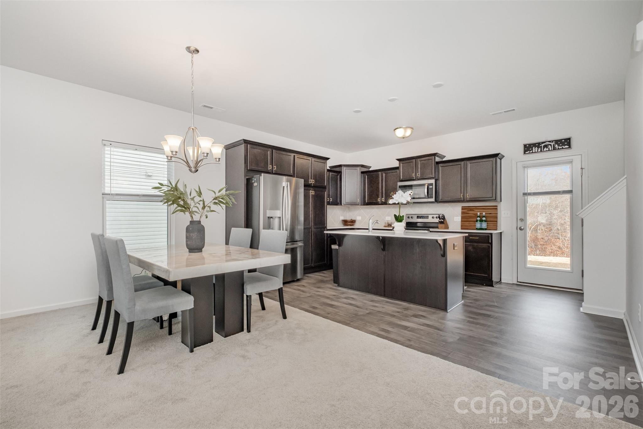 3048 Pinehills Way