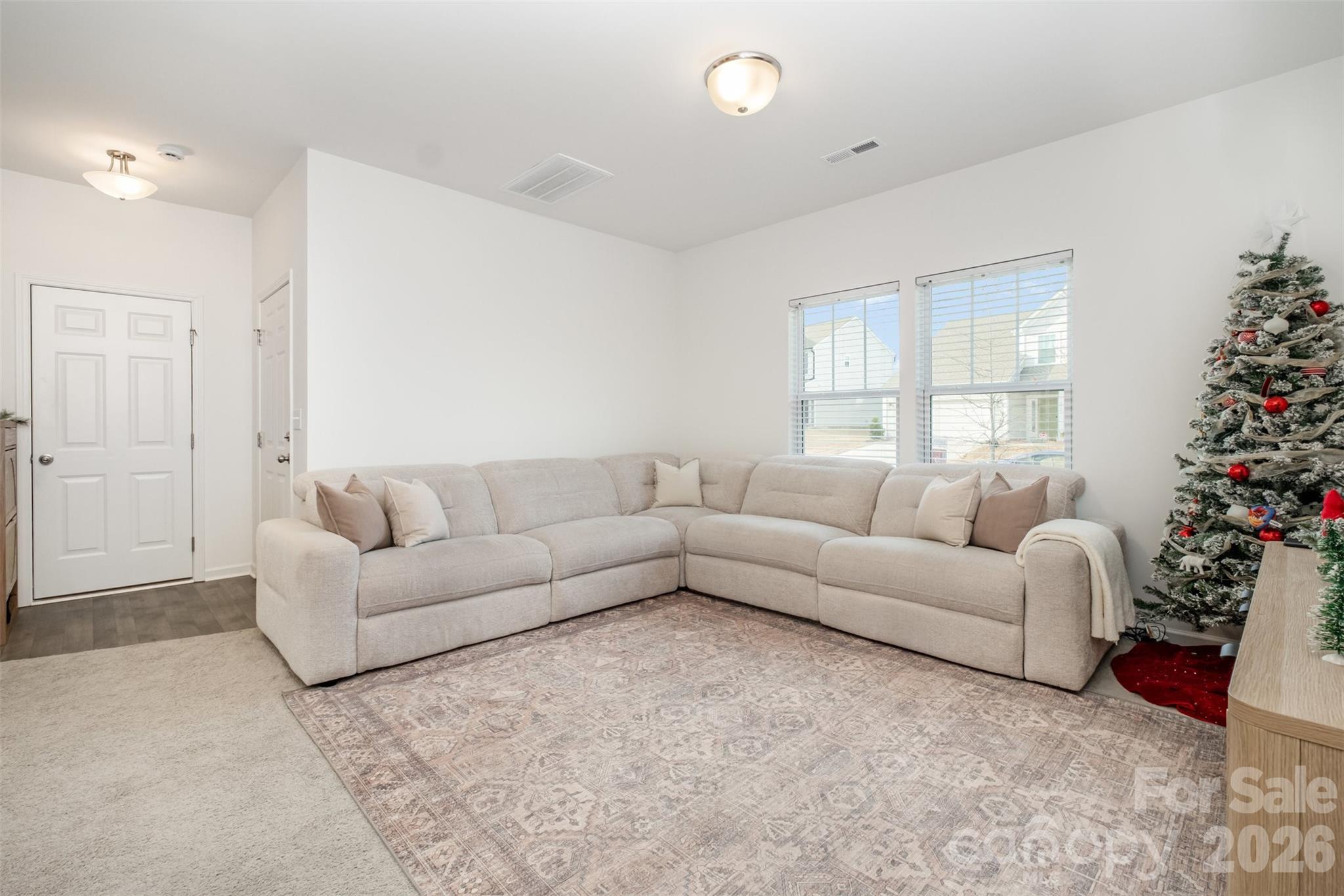 3048 Pinehills Way