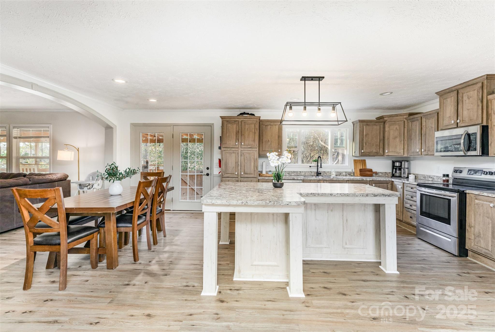 4110 Pebblebrook Circle SW