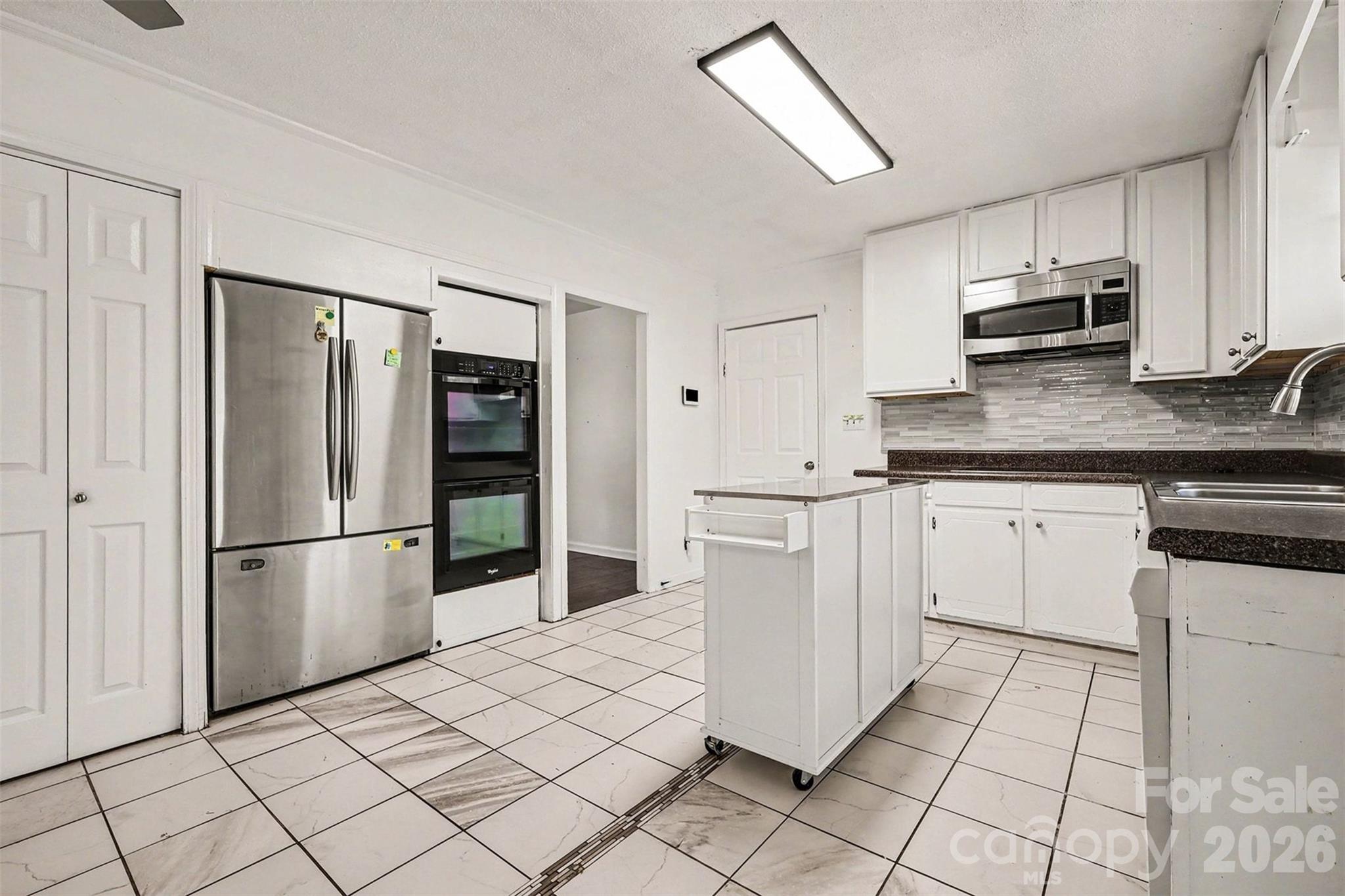 4831 Dogwood Place