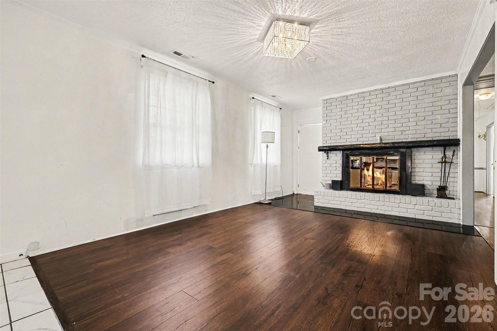 4831 Dogwood Place