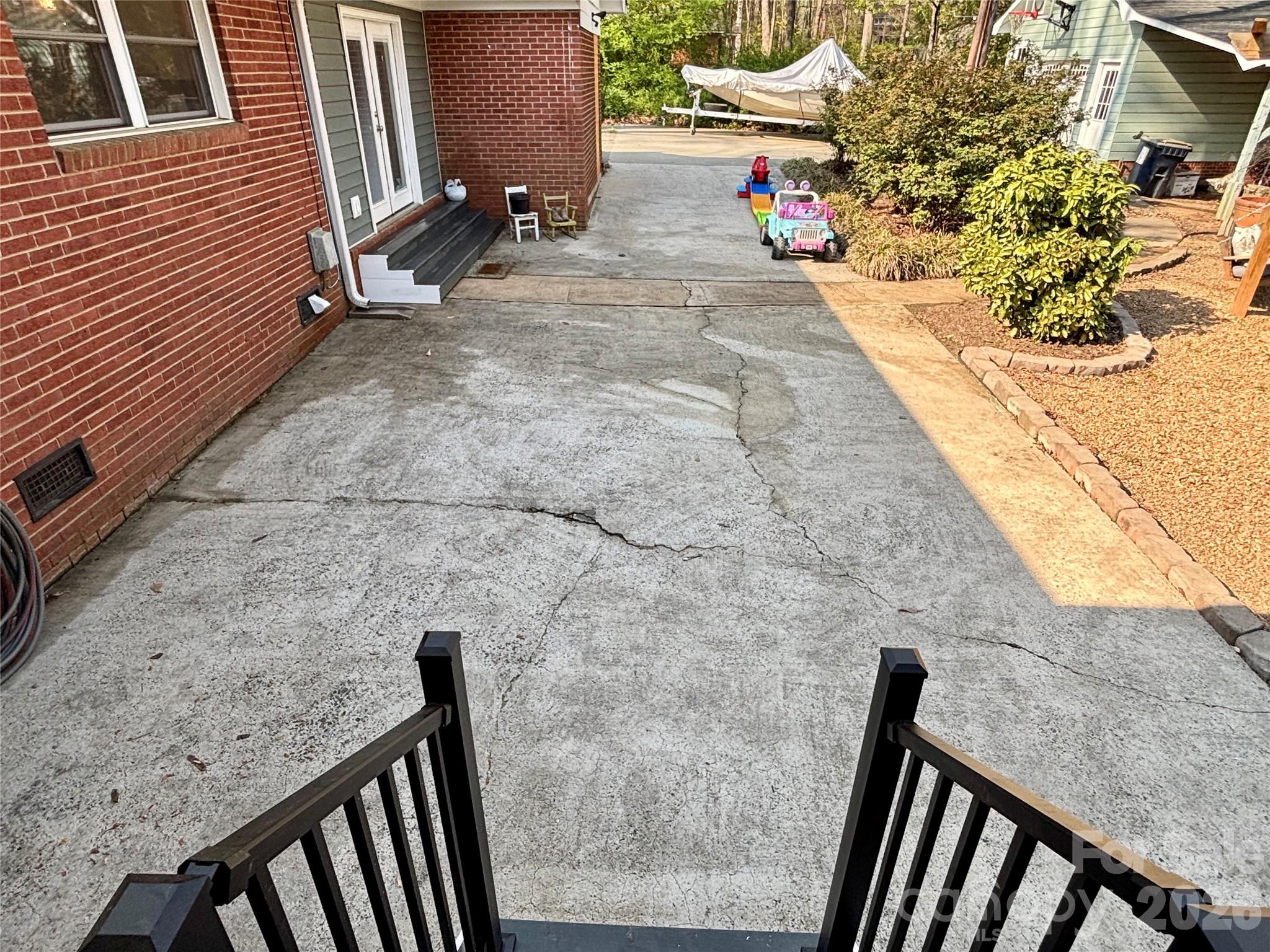 109 Green Acres Road
