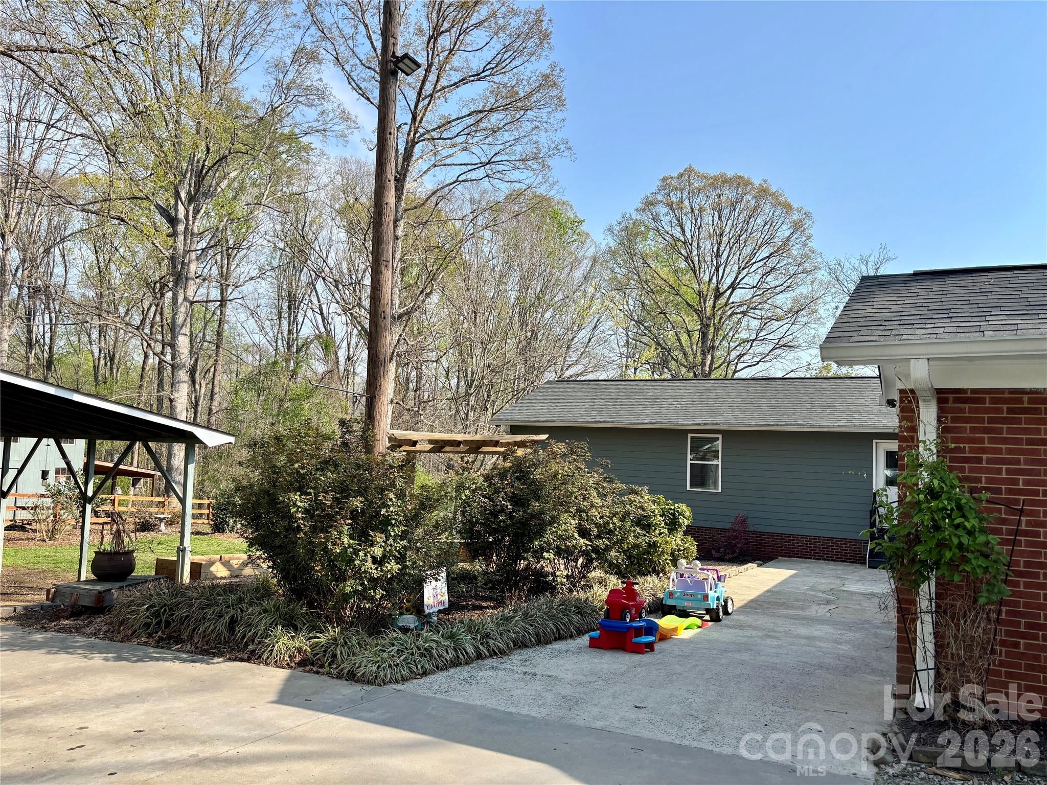 109 Green Acres Road