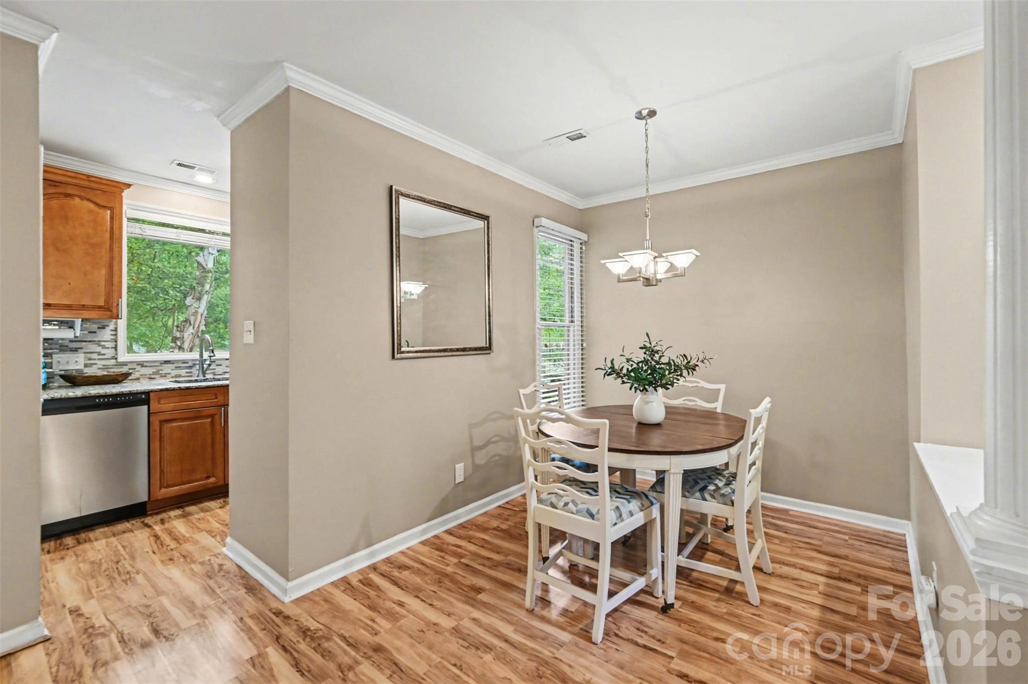 1109 E Morehead Street Unit: 5