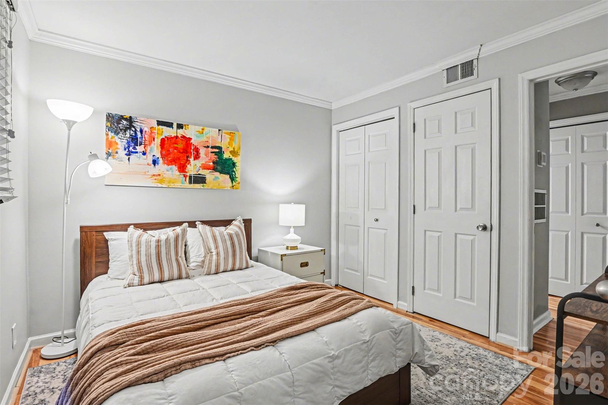 1109 E Morehead Street Unit: 5